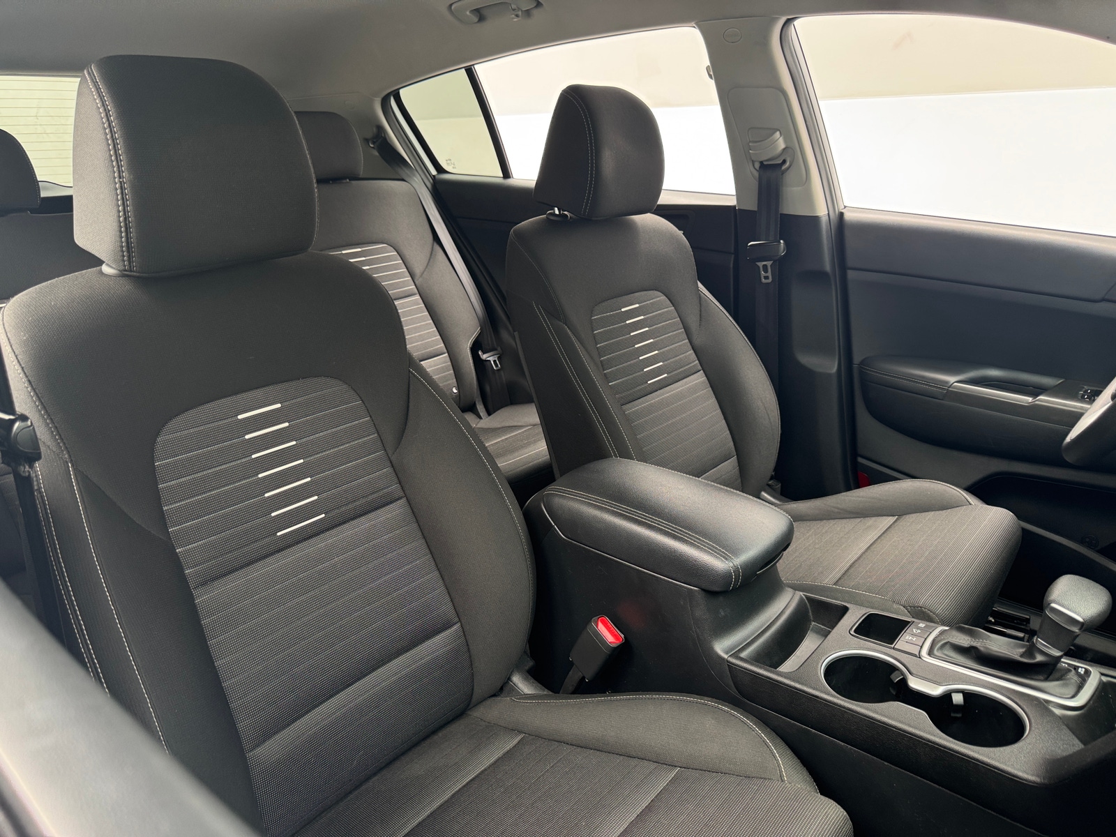 Thumbnail: 2020 Kia Sportage - 2
