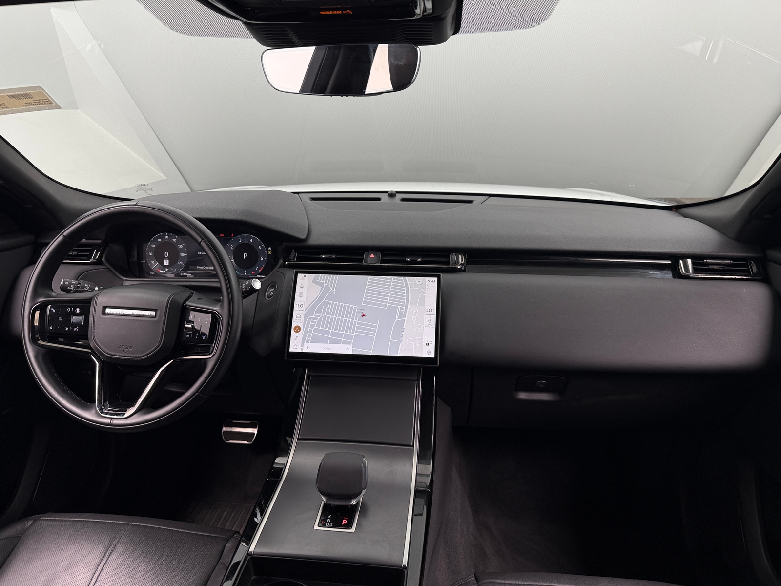 Thumbnail: 2025 Land Rover Range Rover Velar - 2