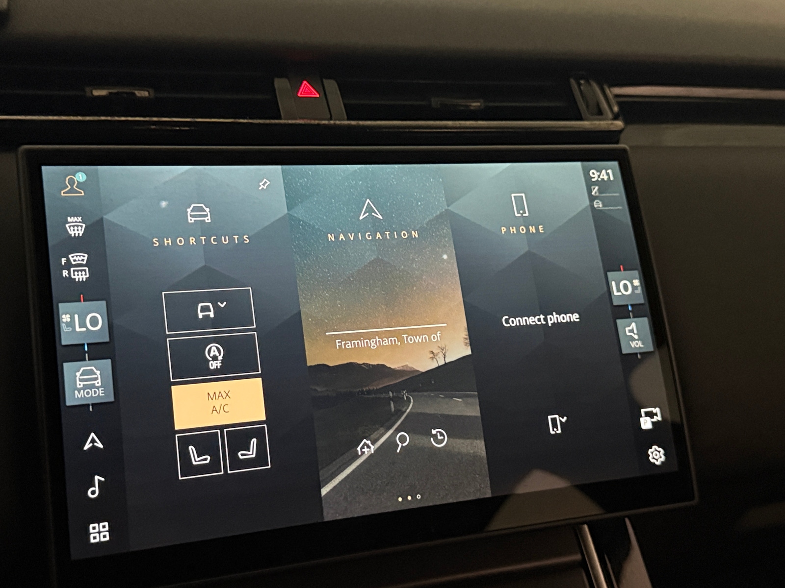 Thumbnail: 2025 Land Rover Range Rover Velar - 3