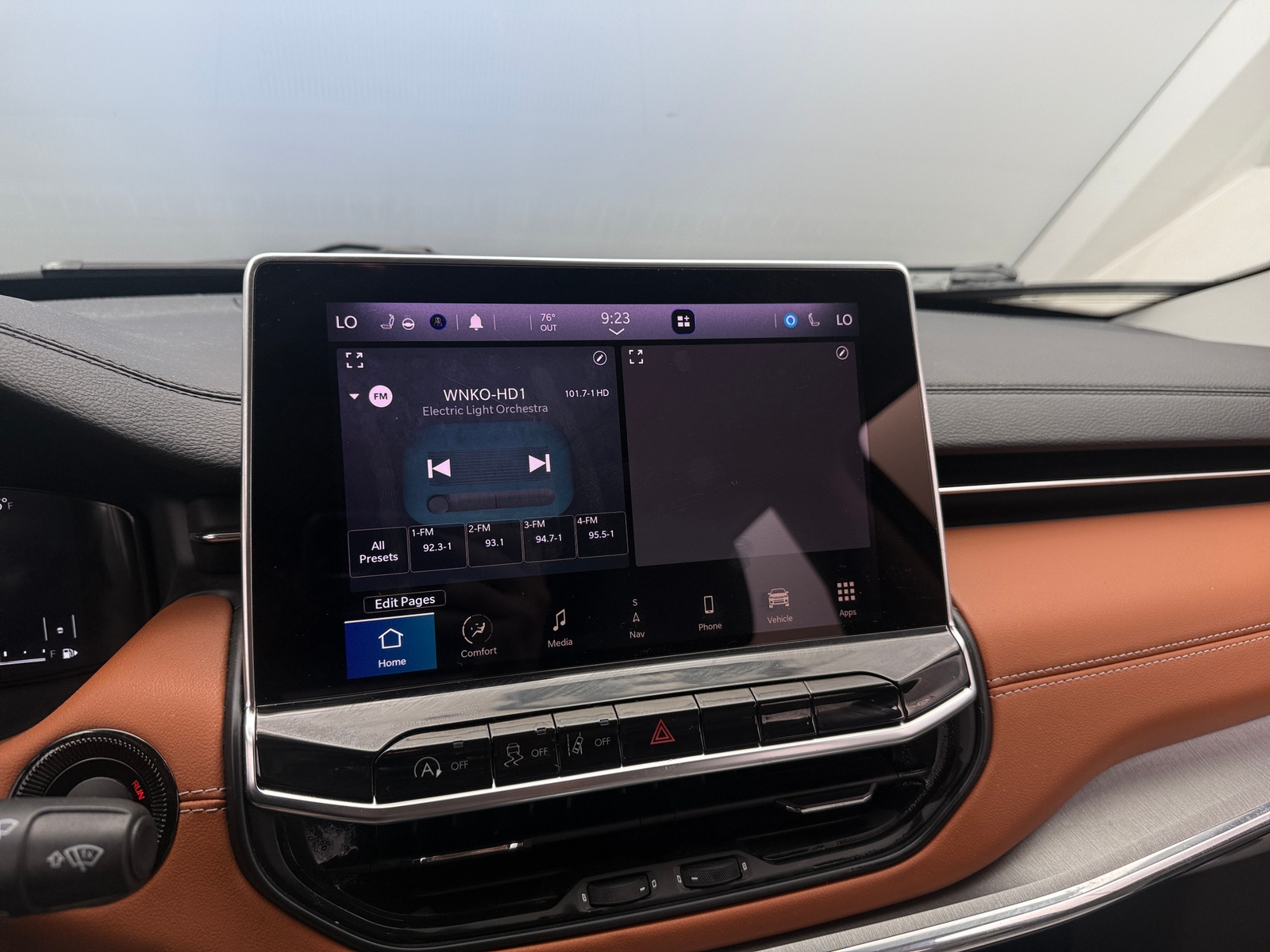 Thumbnail: 2022 Jeep Compass - 3