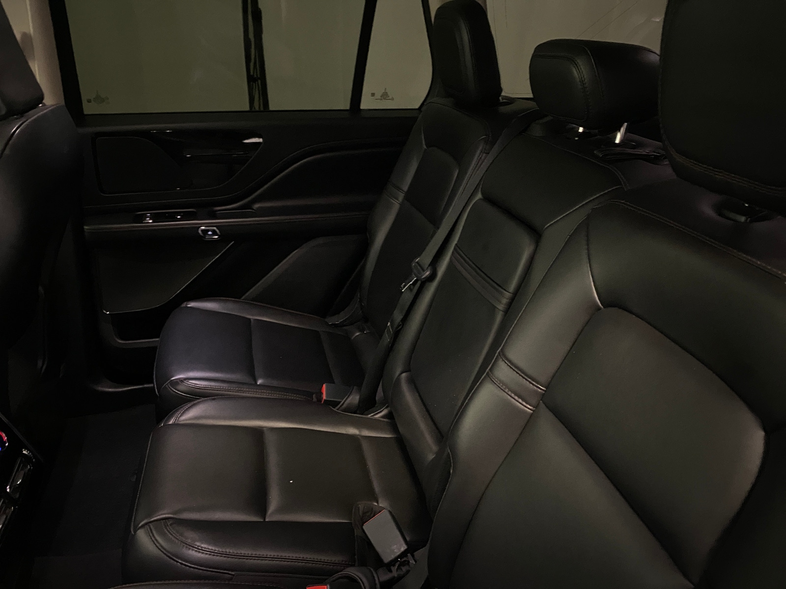 Thumbnail: 2022 Lincoln Aviator - 5