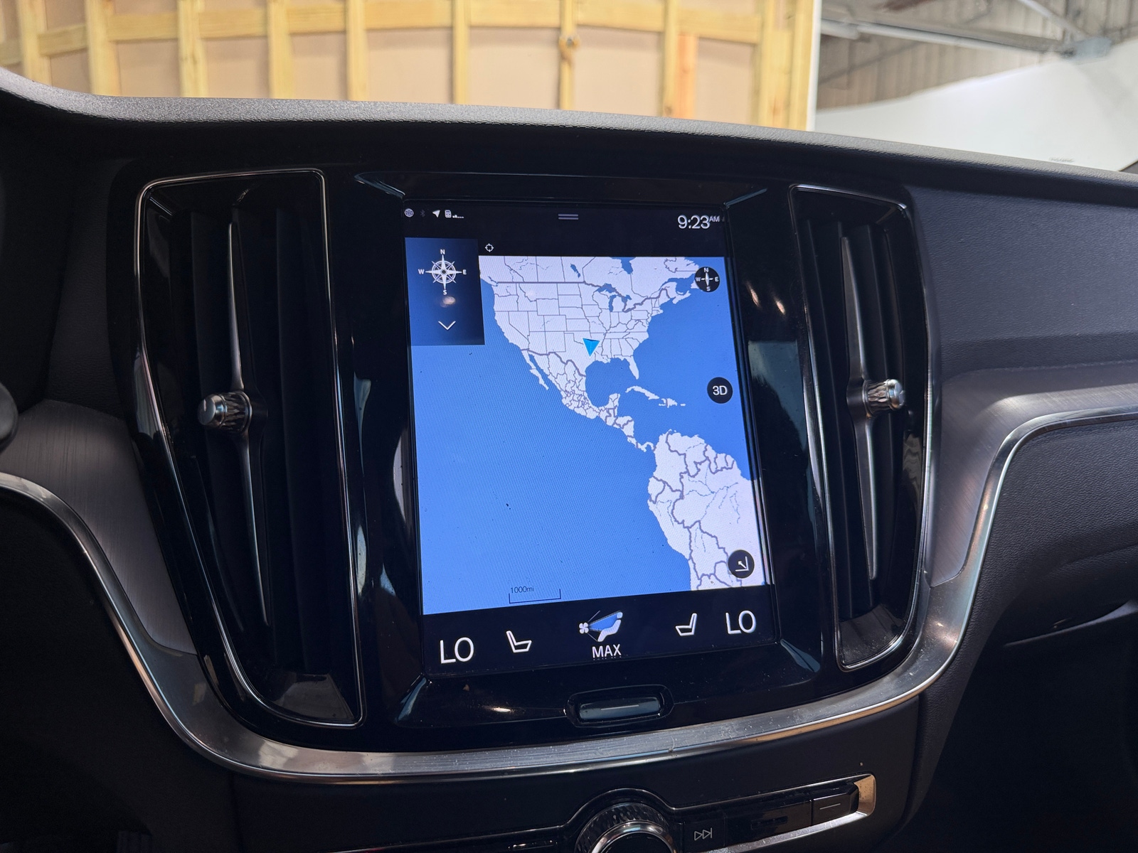 Thumbnail: 2020 Volvo V60 - 3