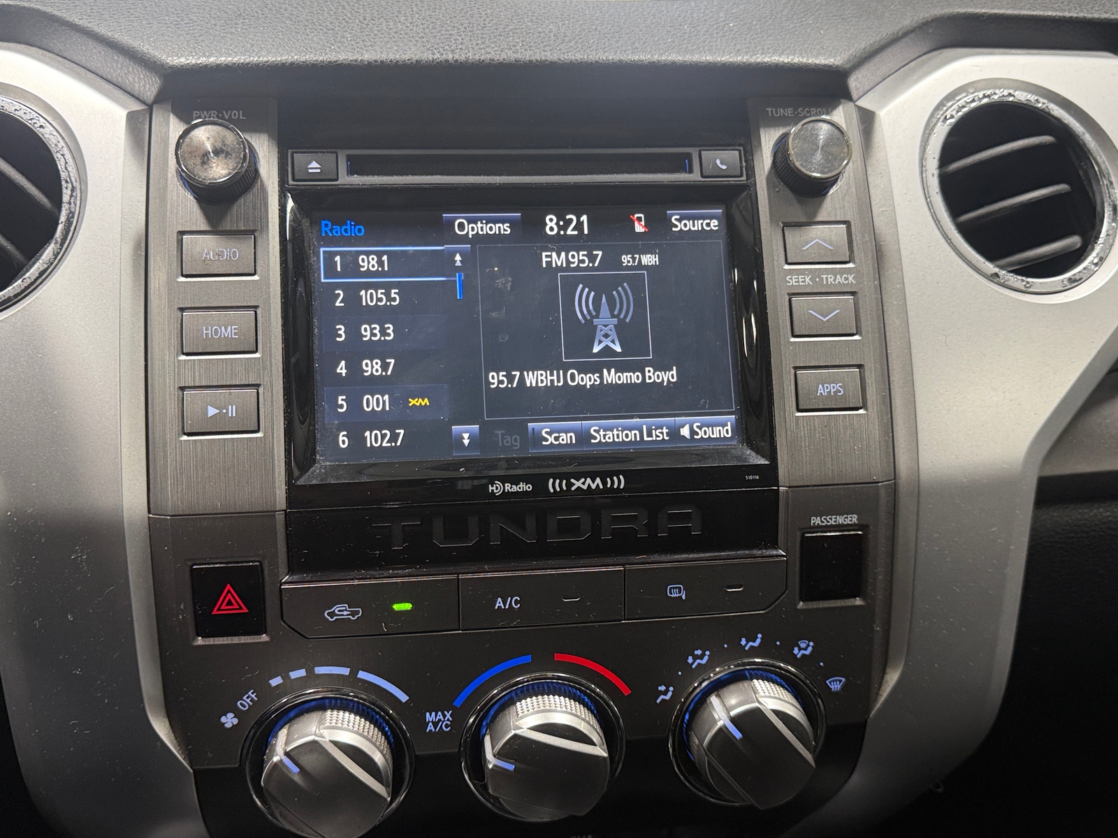 Thumbnail: 2017 Toyota Tundra - 4