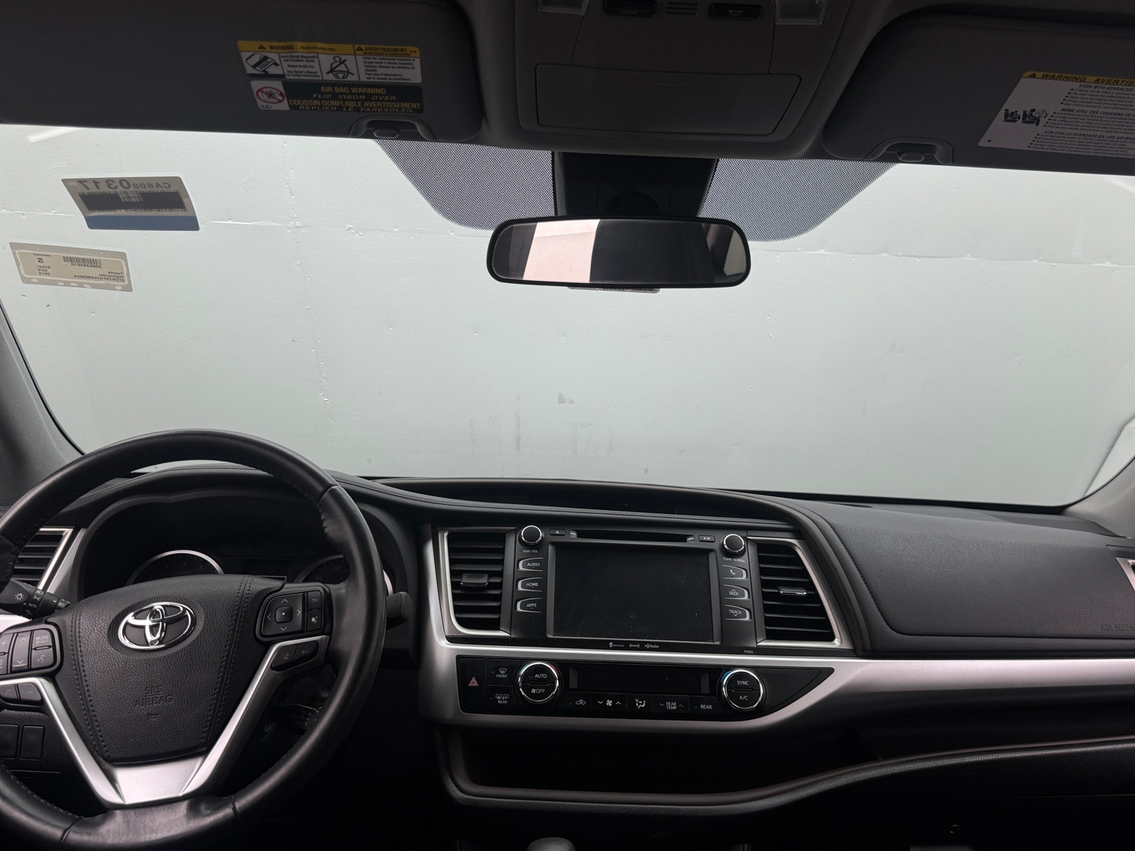 Thumbnail: 2019 Toyota Highlander - 2