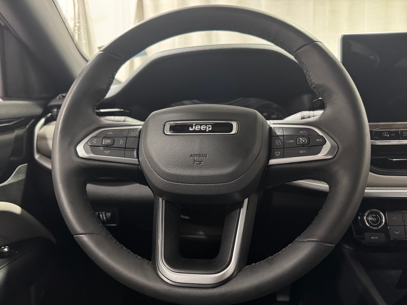 Thumbnail: 2025 Jeep Compass - 4