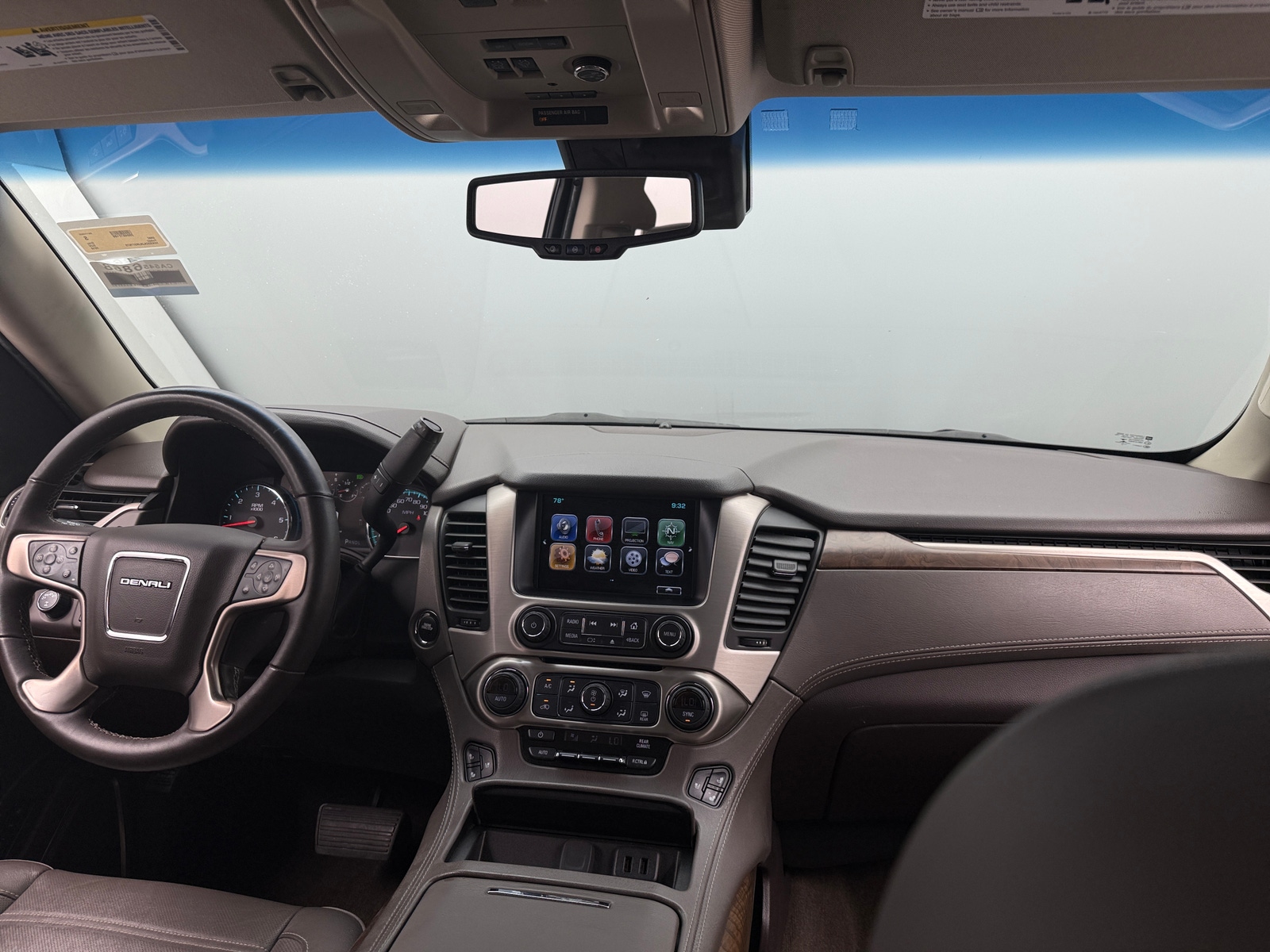 Thumbnail: 2018 GMC Yukon - 2