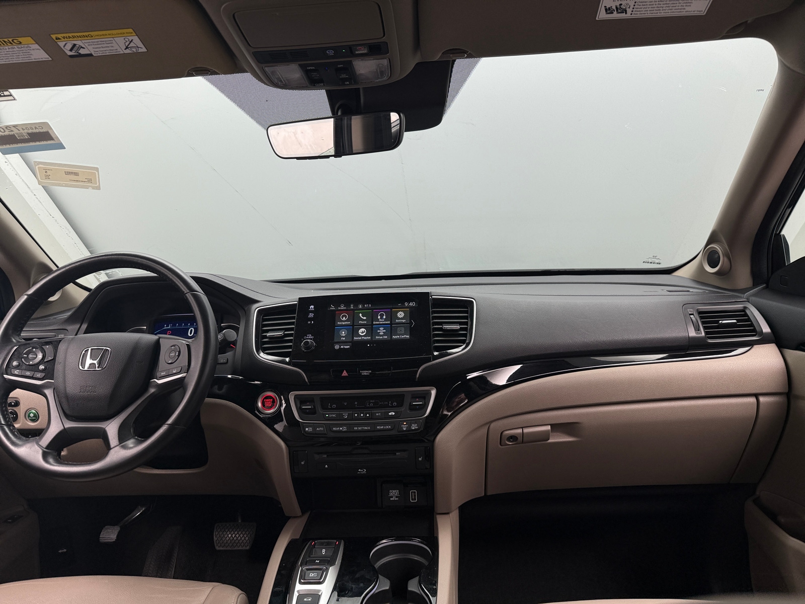 Thumbnail: 2019 Honda Pilot - 2