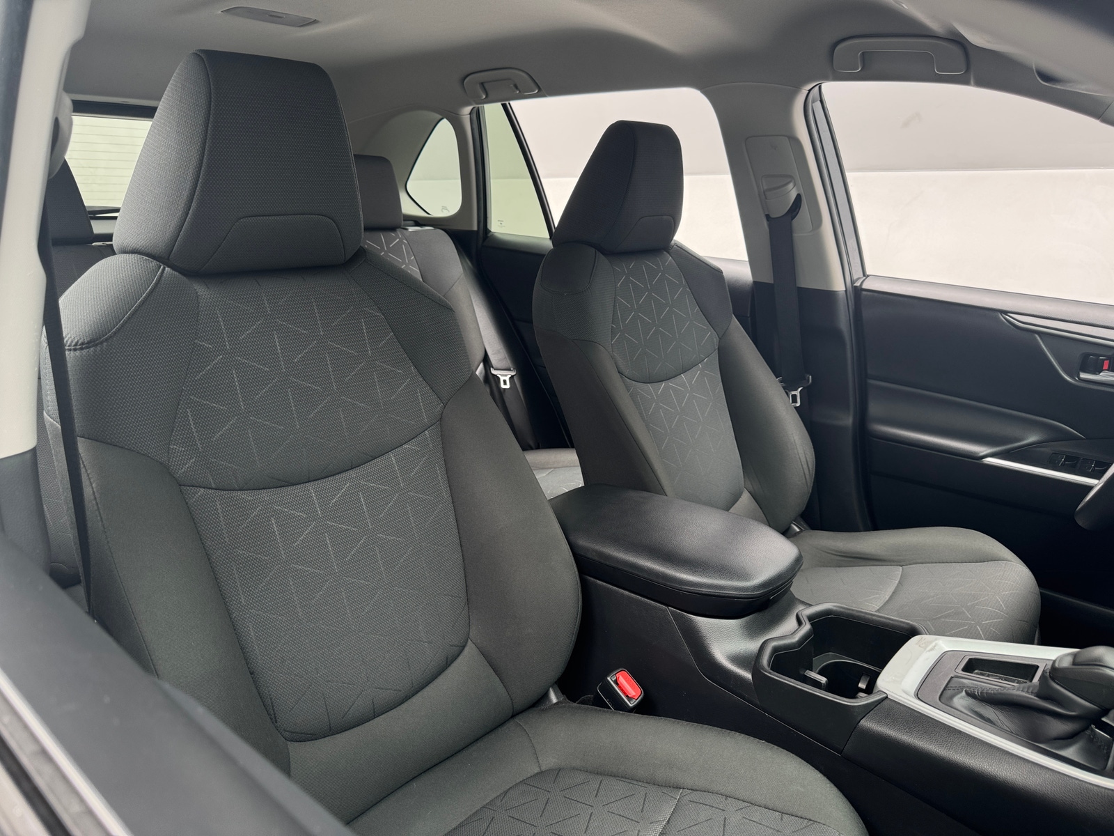 Thumbnail: 2024 Toyota RAV4 - 2