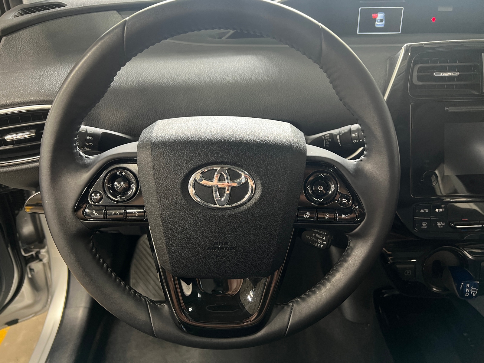 Thumbnail: 2019 Toyota Prius - 4