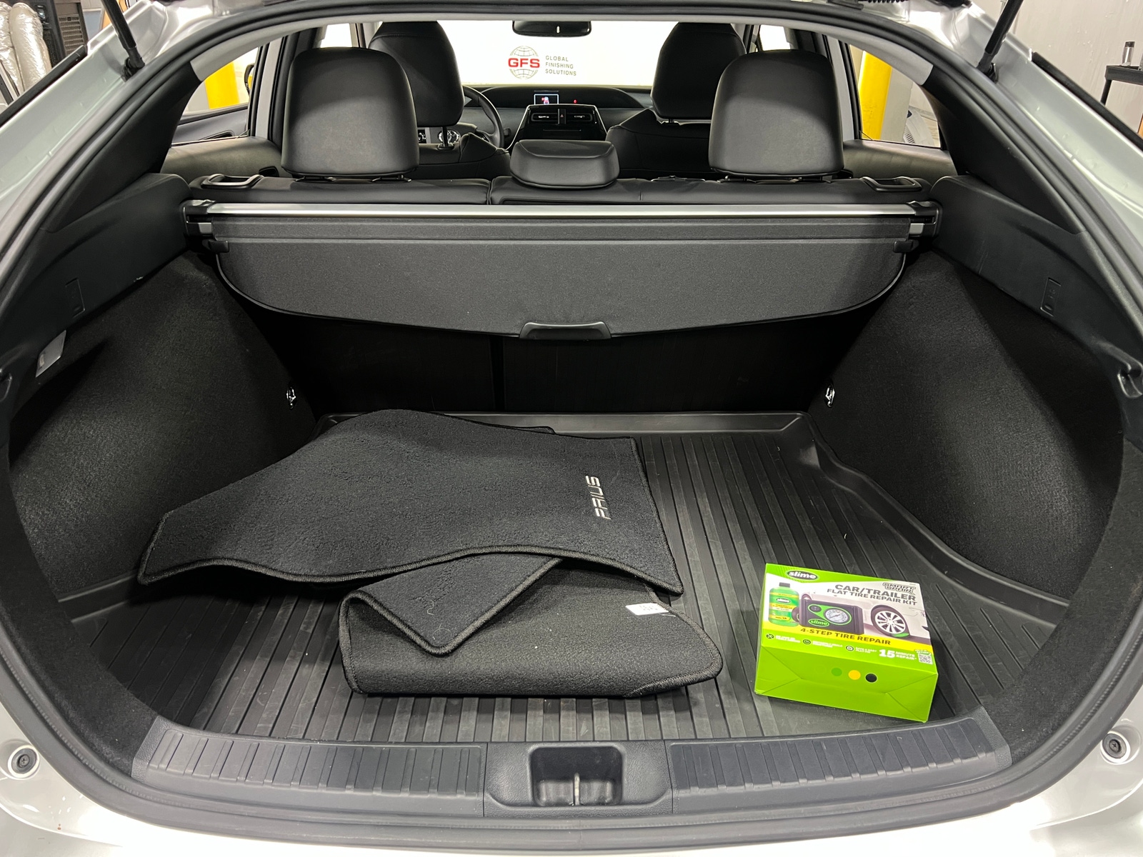Thumbnail: 2019 Toyota Prius - 6