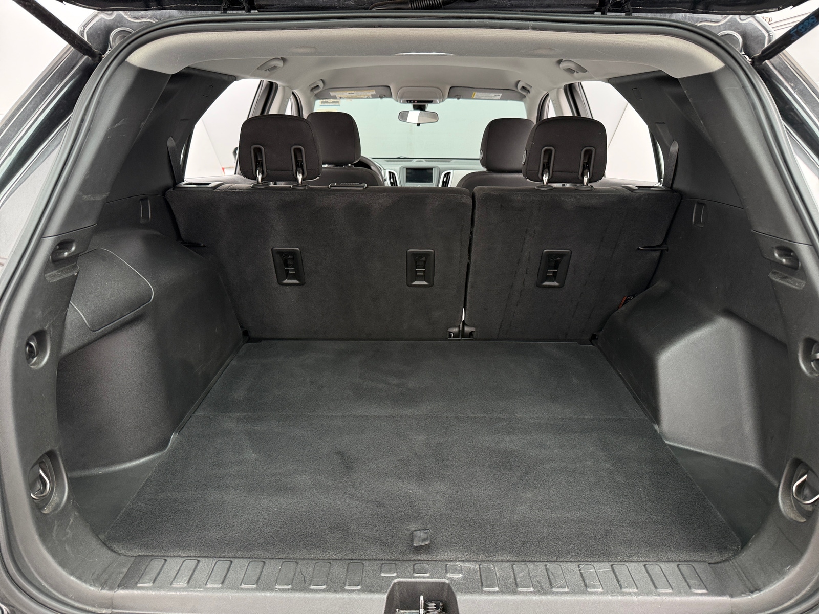Thumbnail: 2019 Chevrolet Equinox - 7
