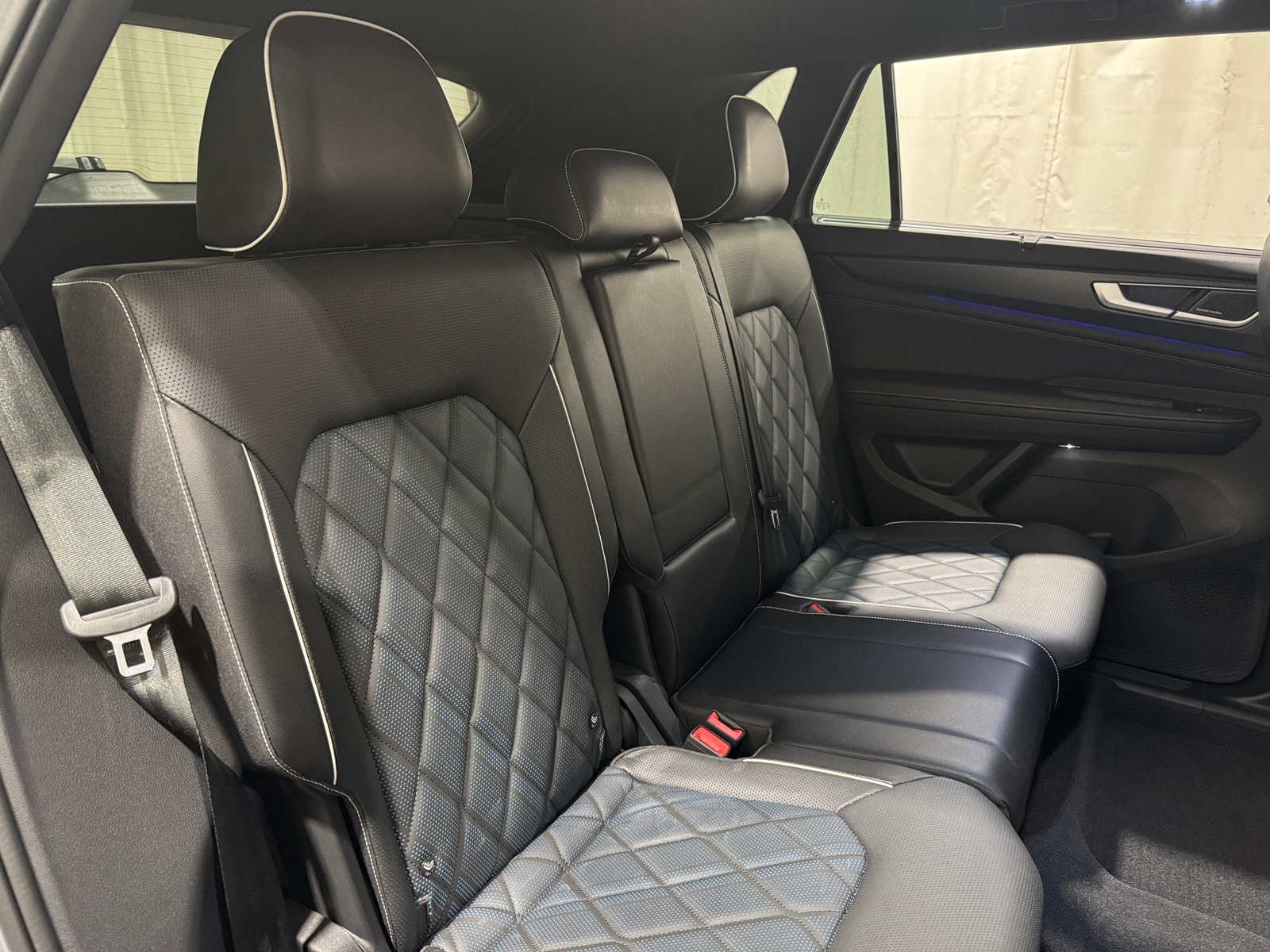 Thumbnail: 2024 Volkswagen Atlas - 5