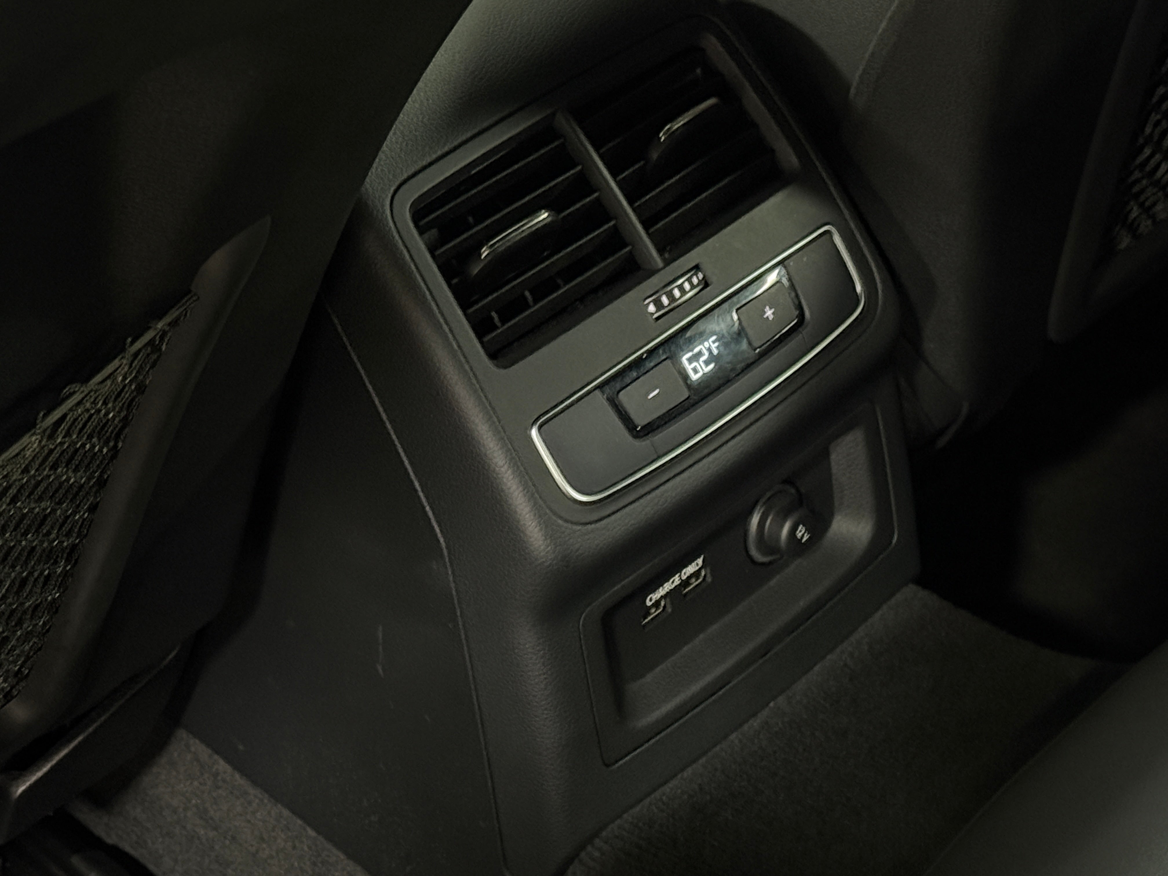 WAUDACF56SA009167