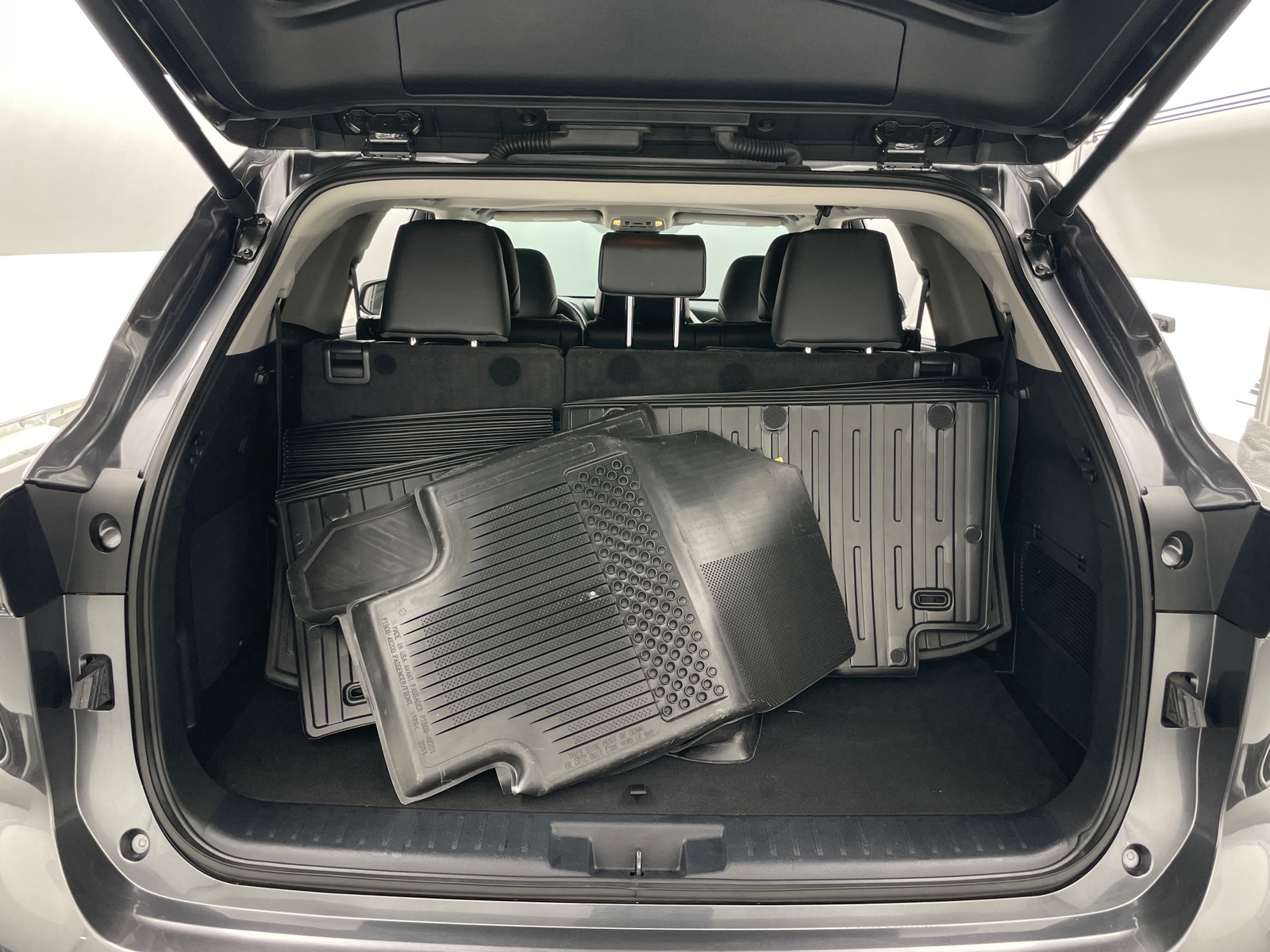 Thumbnail: 2024 Toyota Highlander - 6