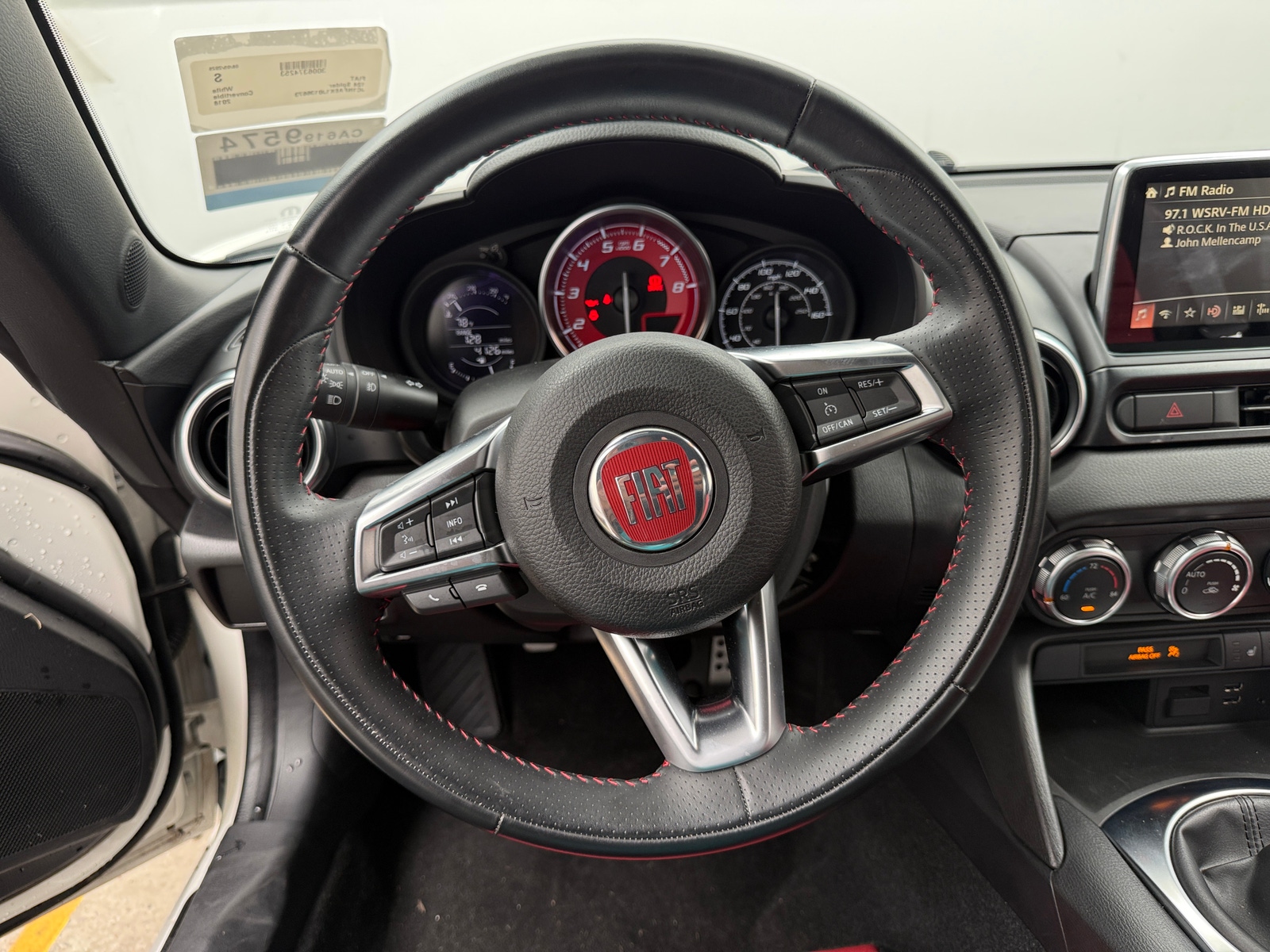 Thumbnail: 2018 Fiat 124 Spider - 3