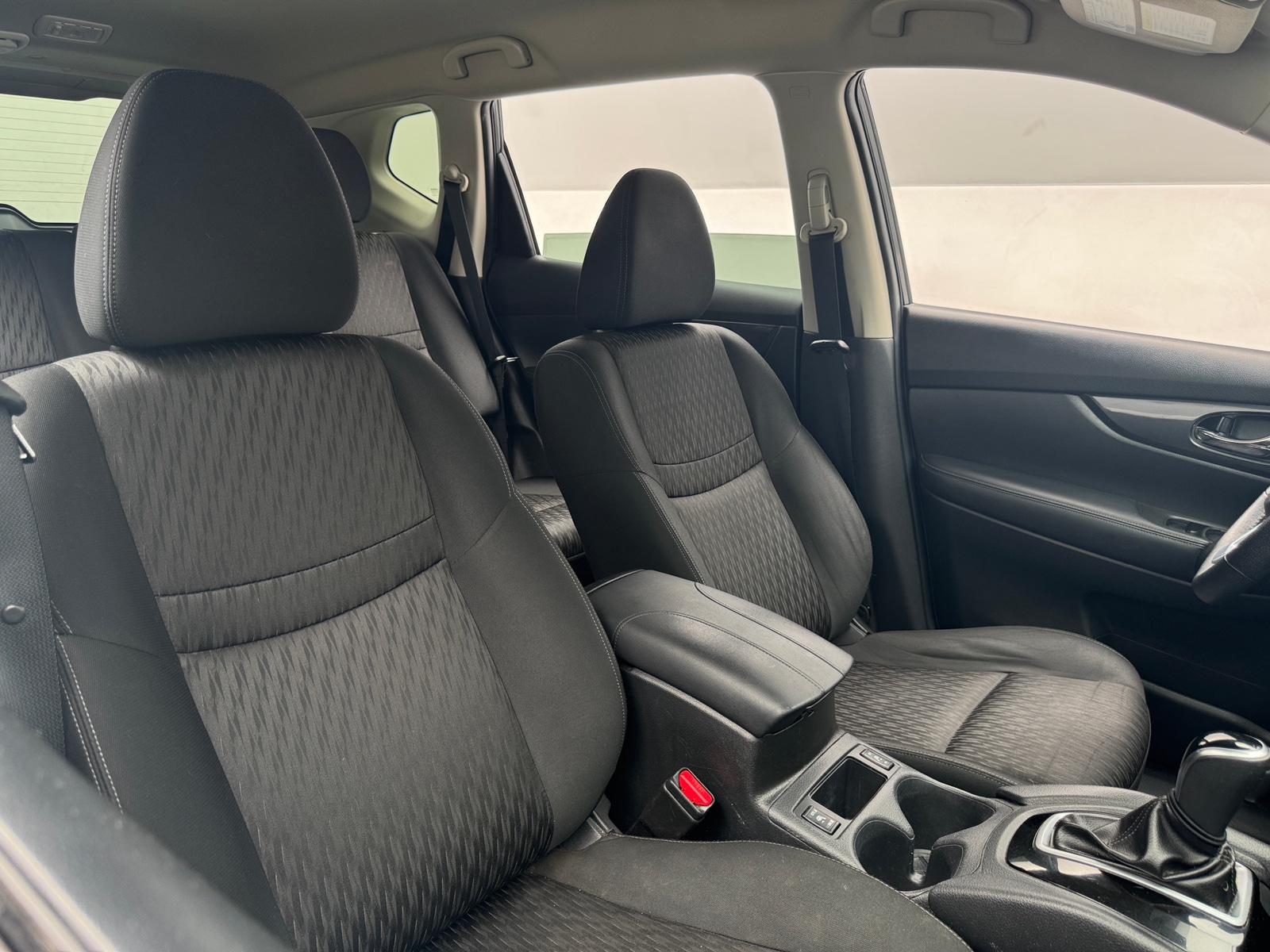 Thumbnail: 2019 Nissan Rogue - 2