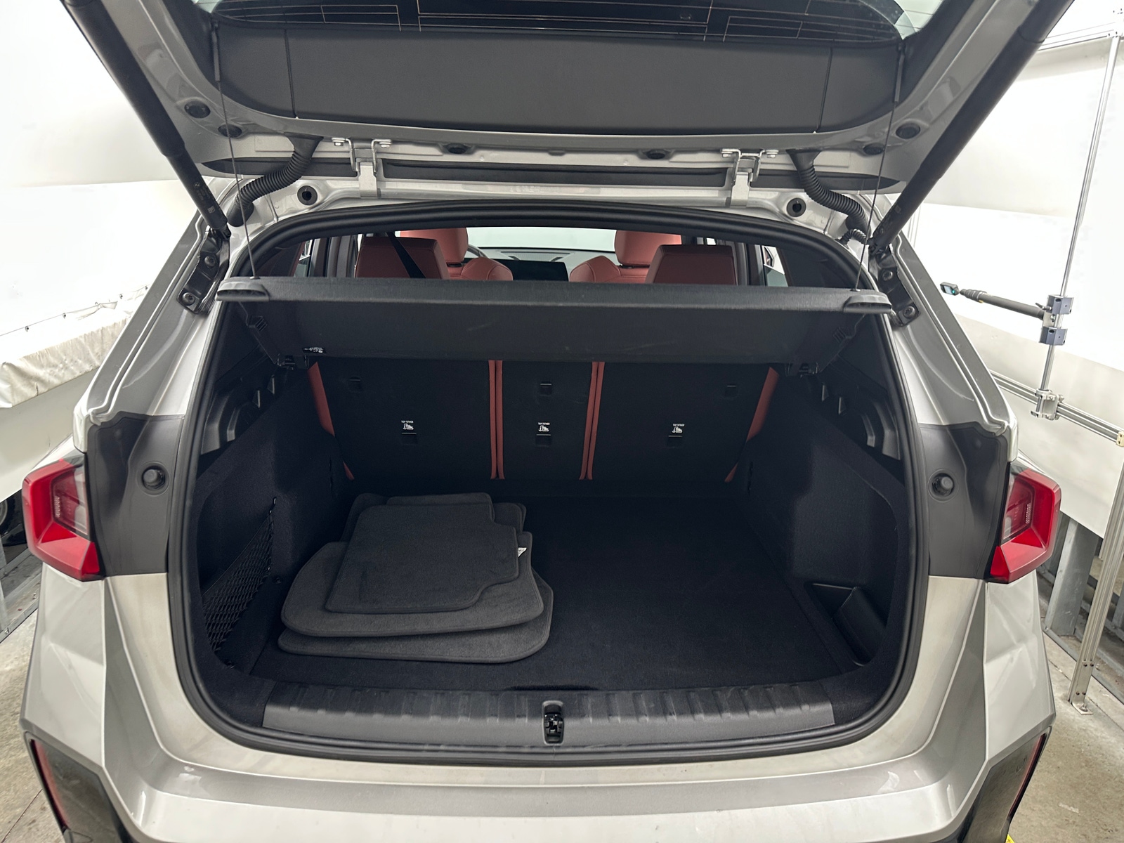 Thumbnail: 2026 BMW X1 - 6