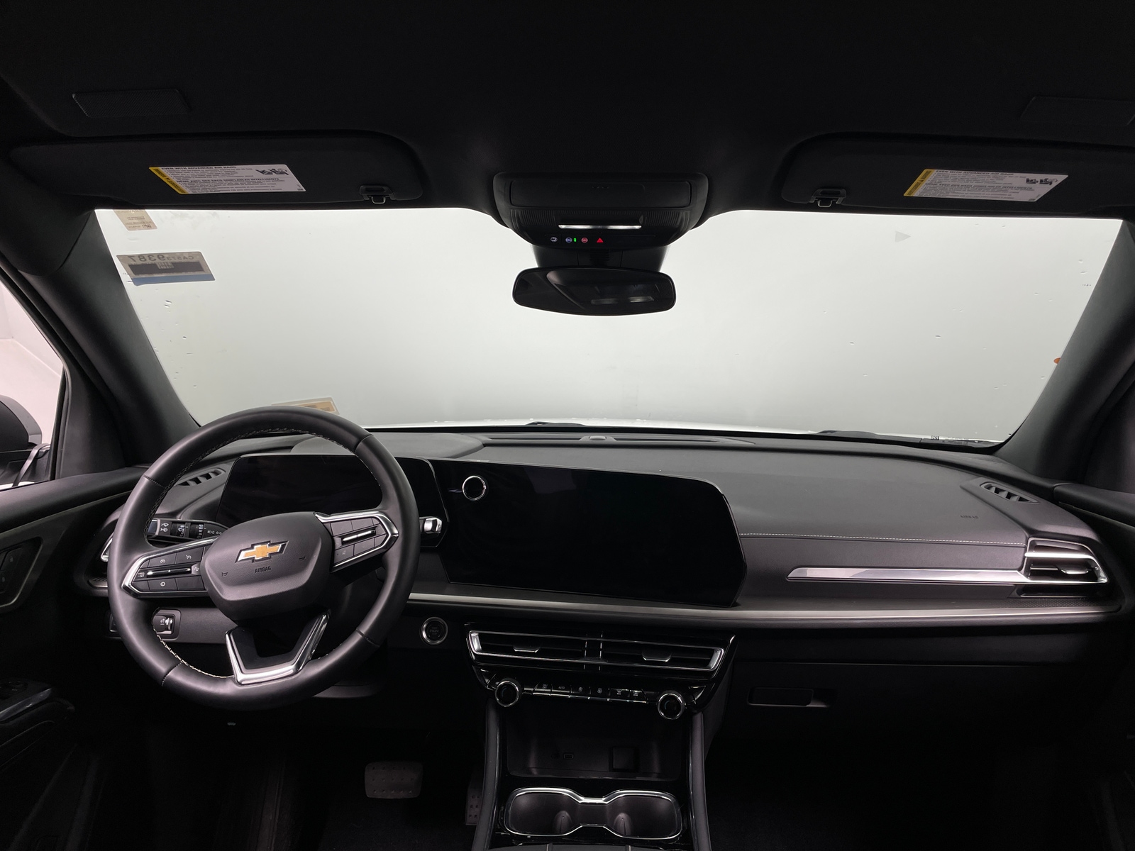 Thumbnail: 2025 Chevrolet Traverse - 3