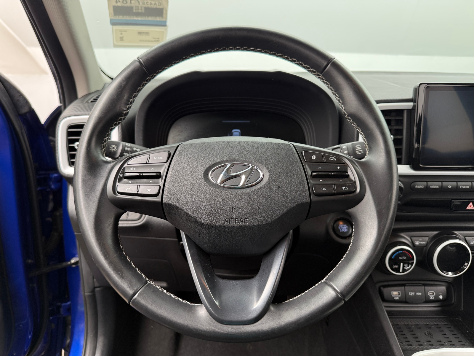 Thumbnail: 2024 Hyundai Venue - 4