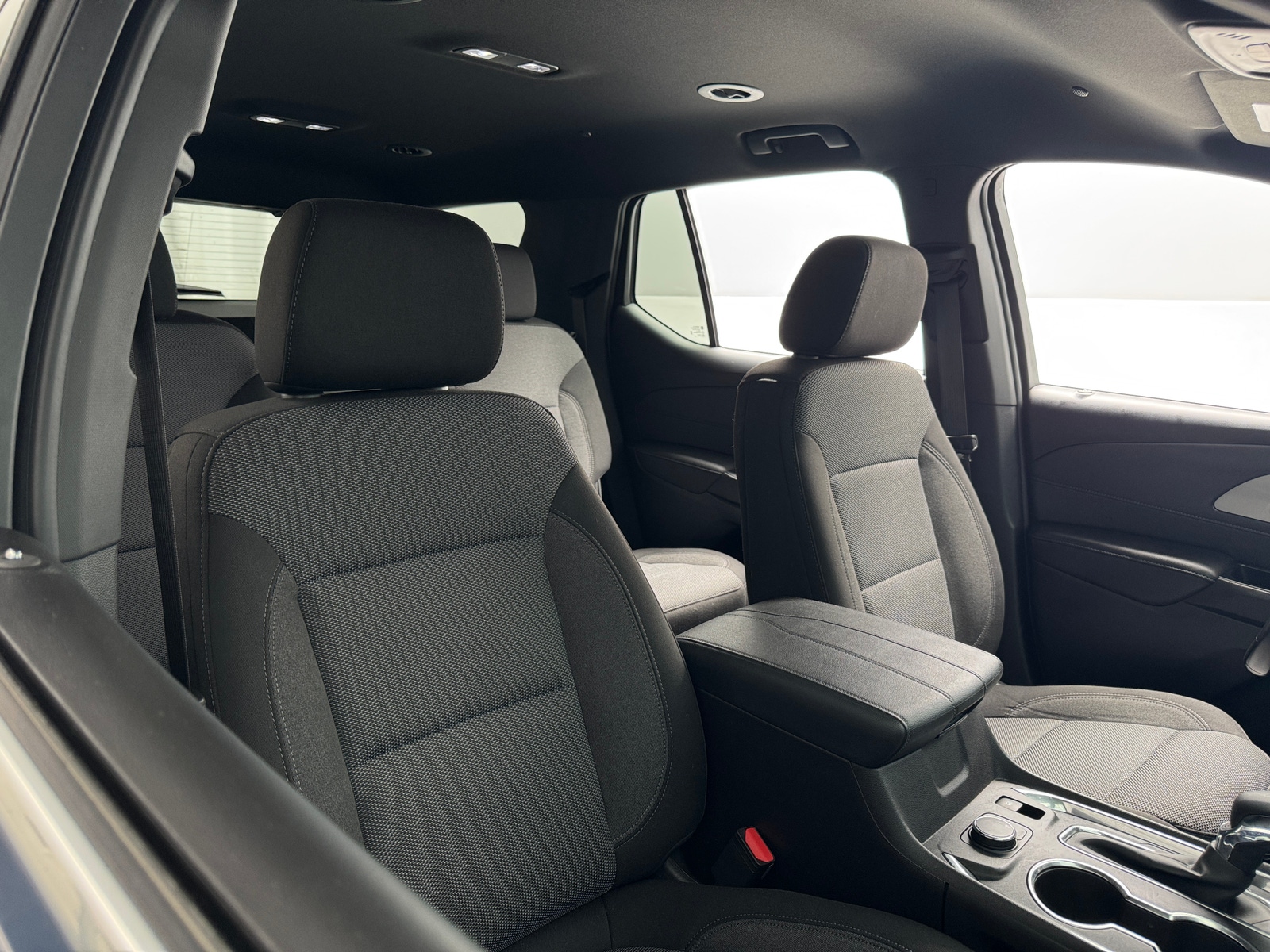 Thumbnail: 2022 Chevrolet Traverse - 2