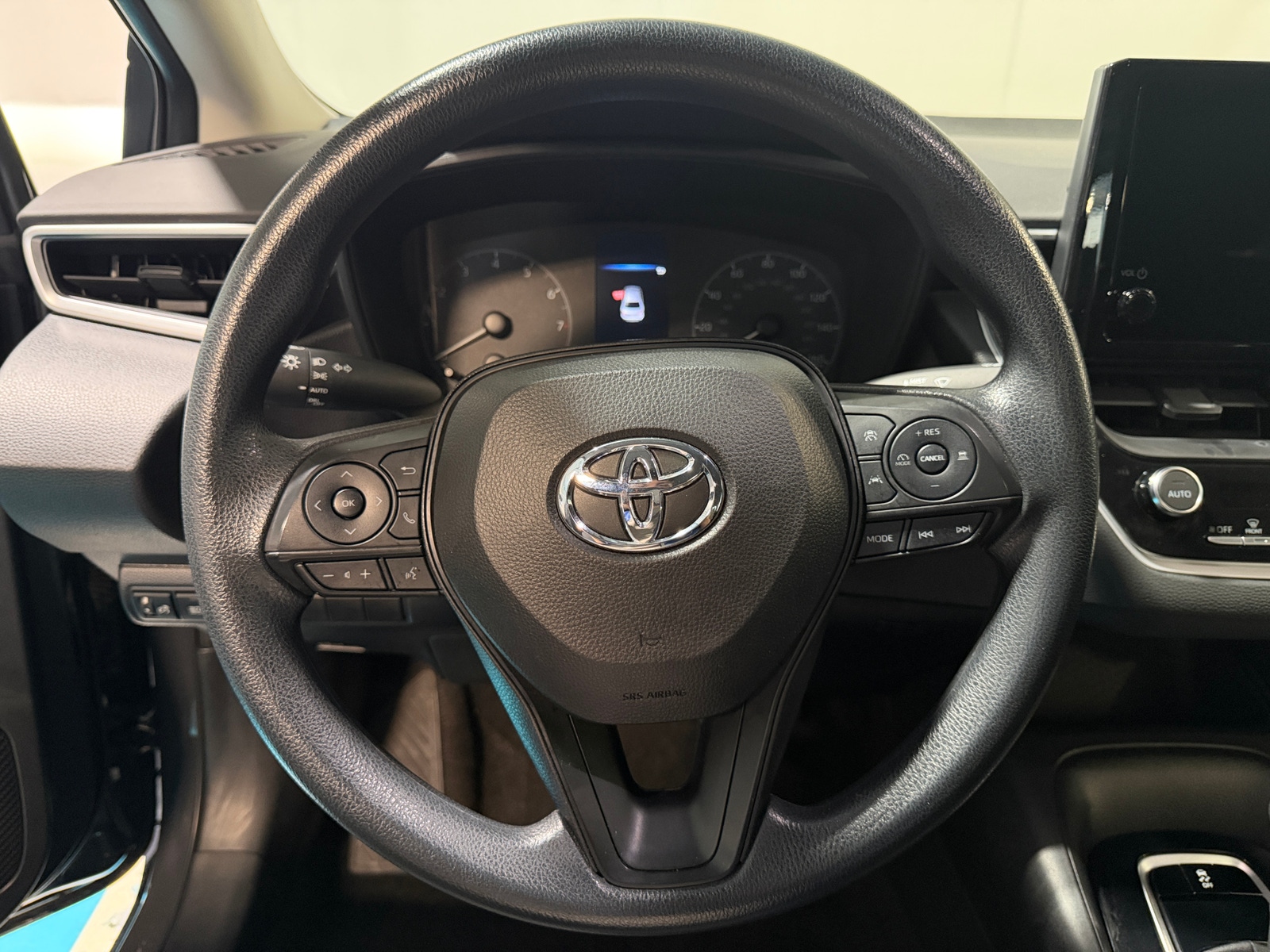 Thumbnail: 2023 Toyota Corolla - 5