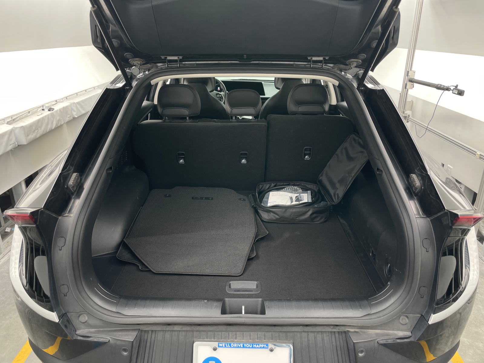 Thumbnail: 2024 Kia EV6 - 6