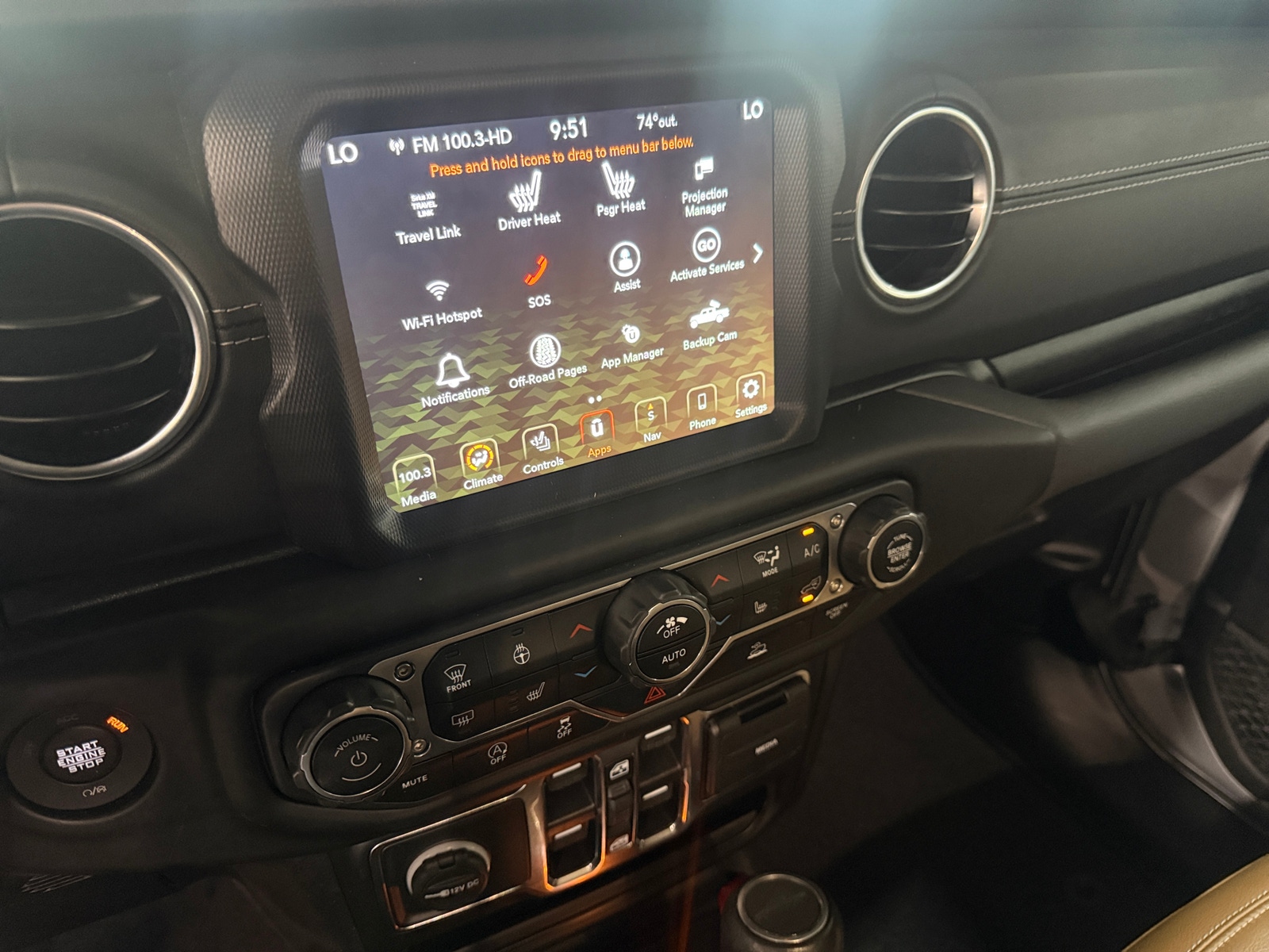 Thumbnail: 2022 Jeep Gladiator - 3