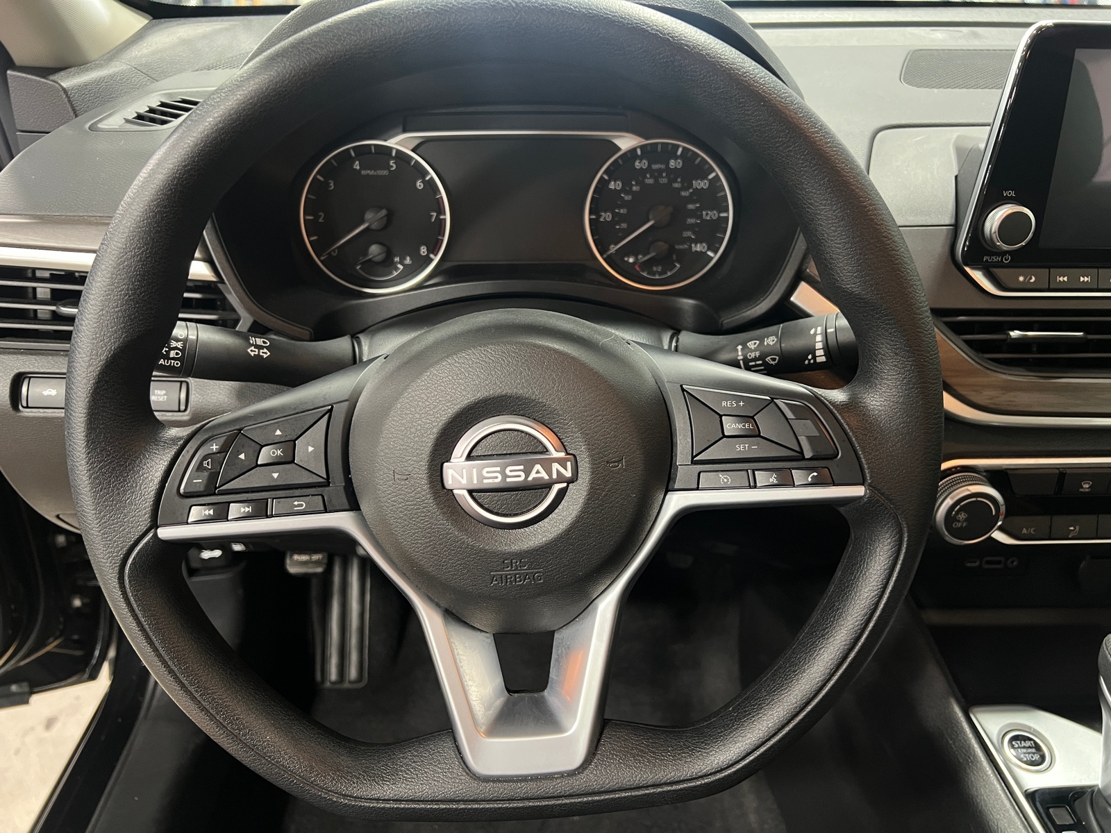Thumbnail: 2025 Nissan Altima - 5