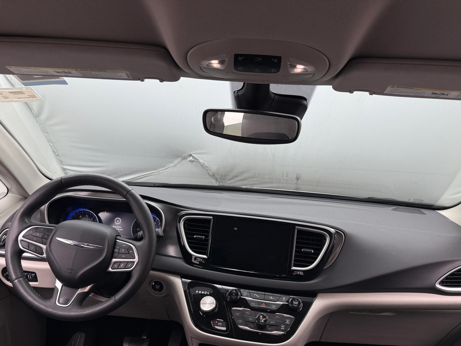 Thumbnail: 2024 Chrysler Pacifica - 2