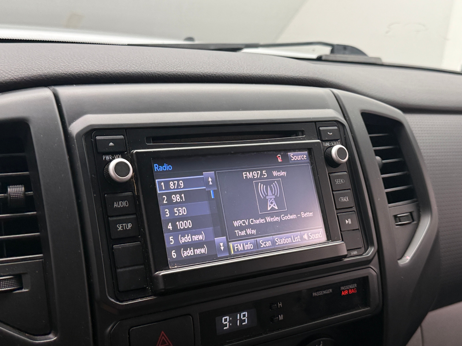 Thumbnail: 2014 Toyota Tacoma - 4