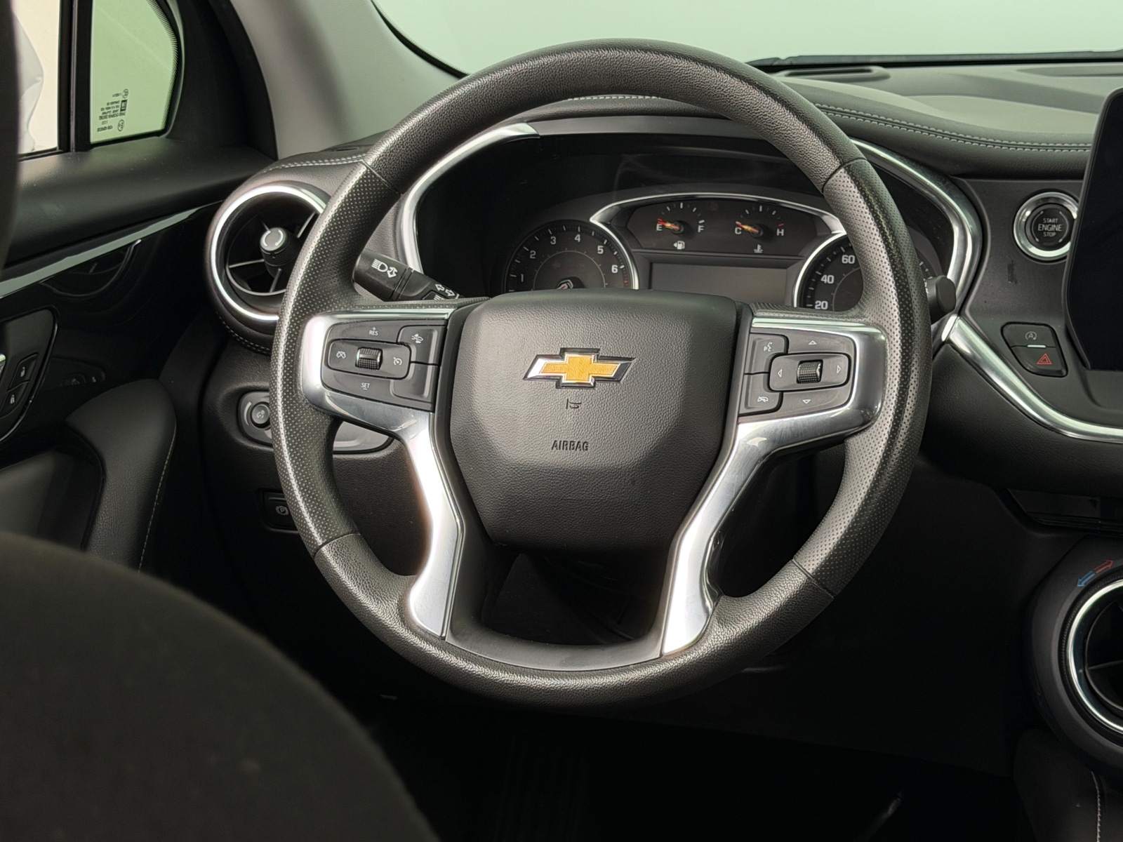 Thumbnail: 2023 Chevrolet Blazer - 5