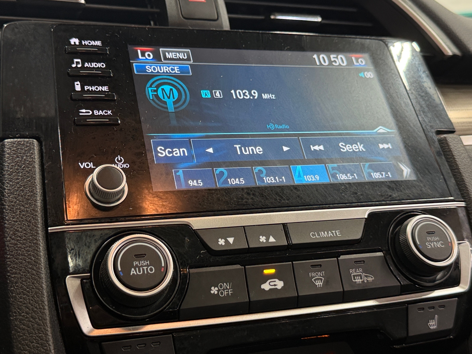 Thumbnail: 2019 Honda Civic - 4