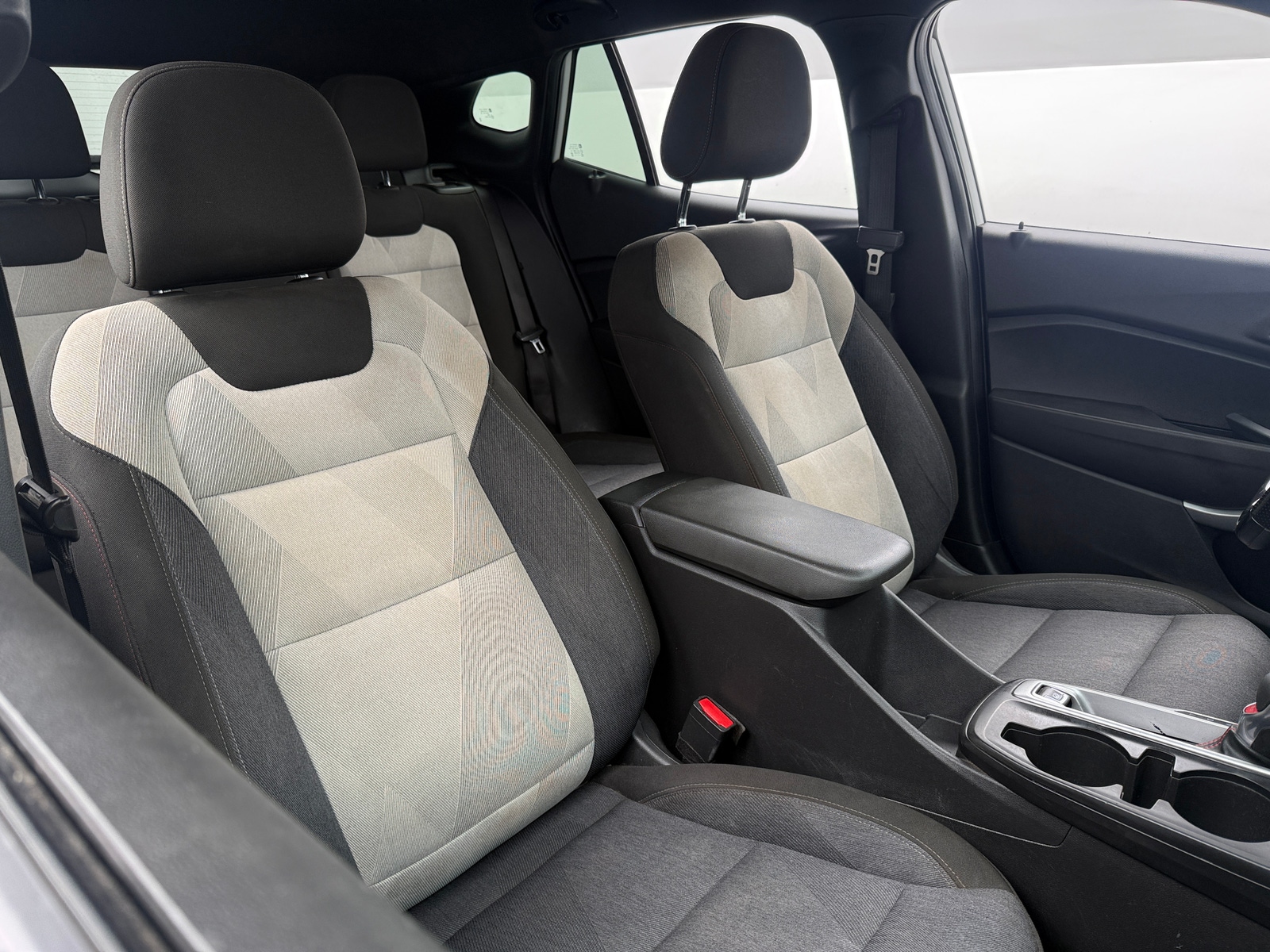 Thumbnail: 2024 Chevrolet Trax - 2