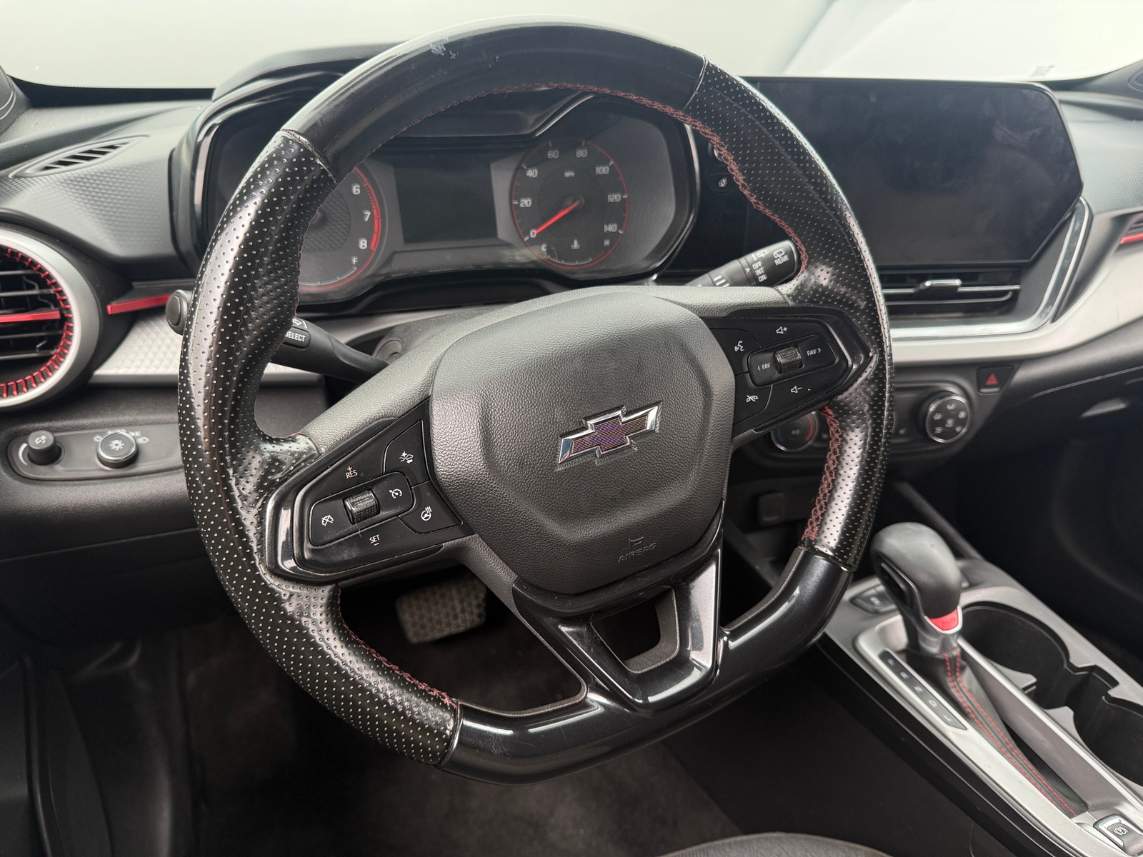 Thumbnail: 2024 Chevrolet Trax - 5