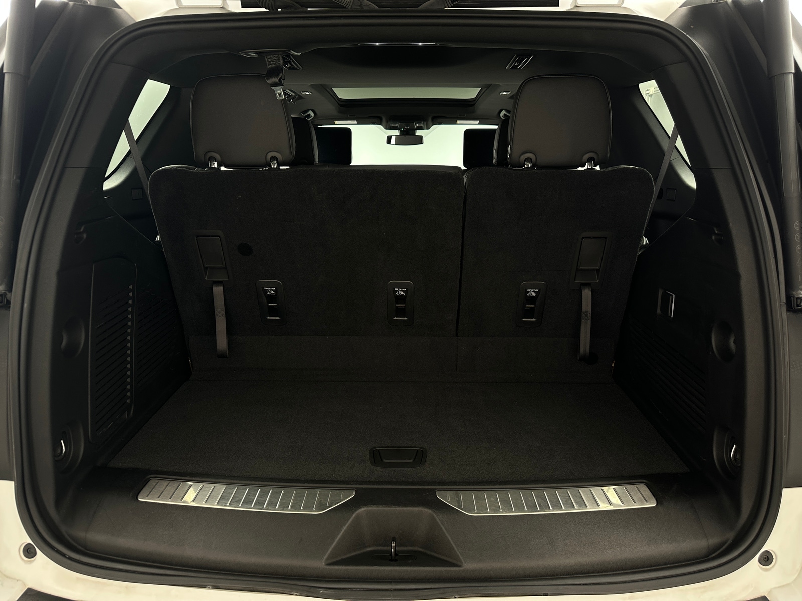 Thumbnail: 2021 Chevrolet Tahoe - 6
