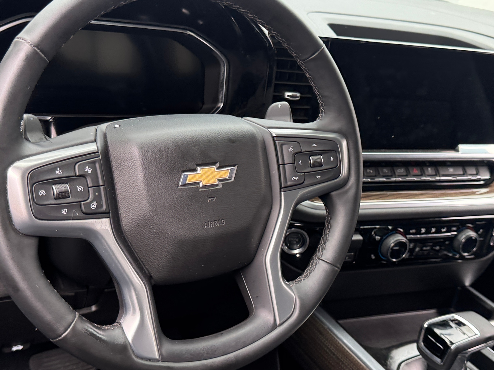 Thumbnail: 2026 Chevrolet Silverado 1500 - 5