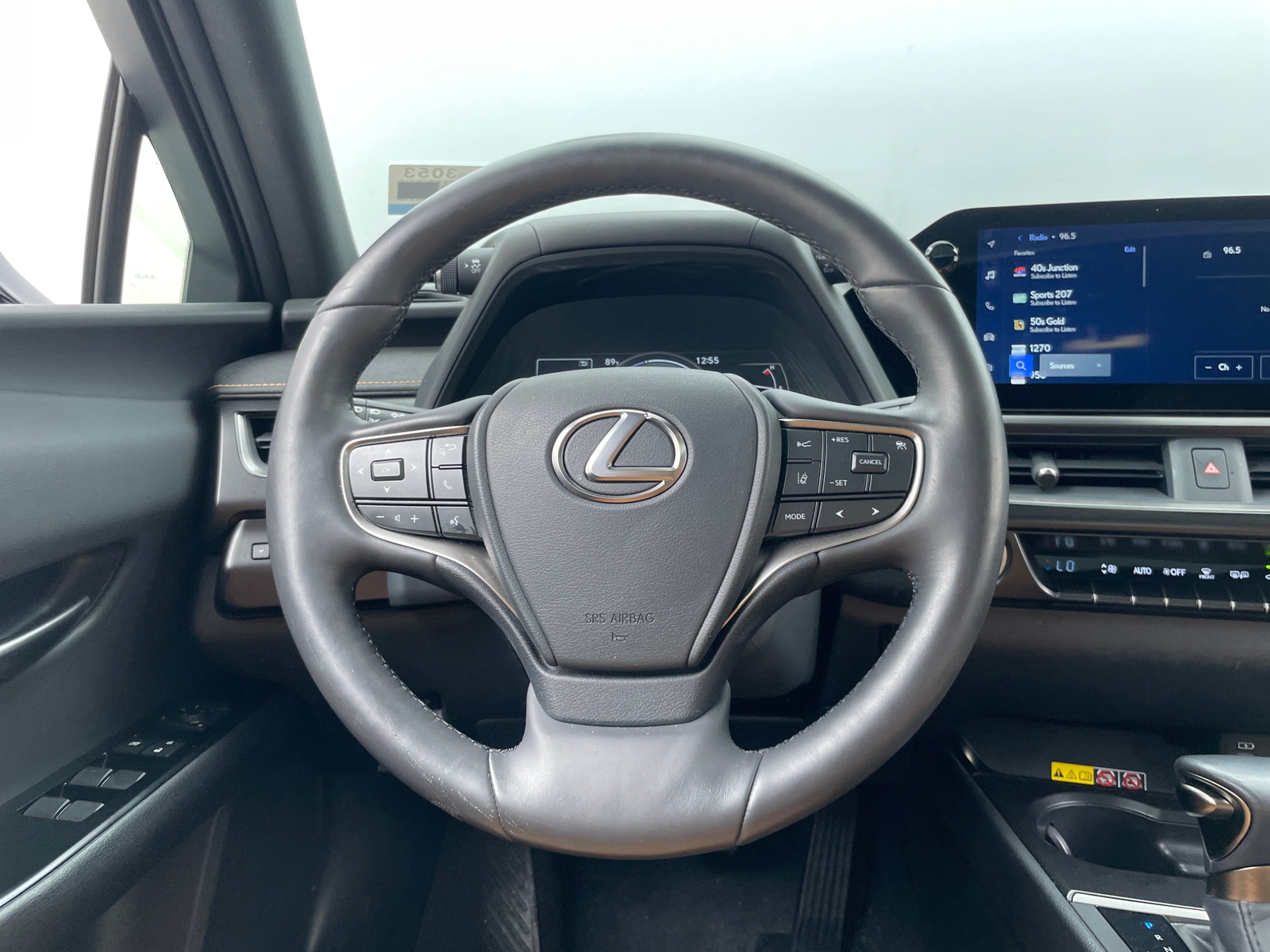Thumbnail: 2024 Lexus UX - 5
