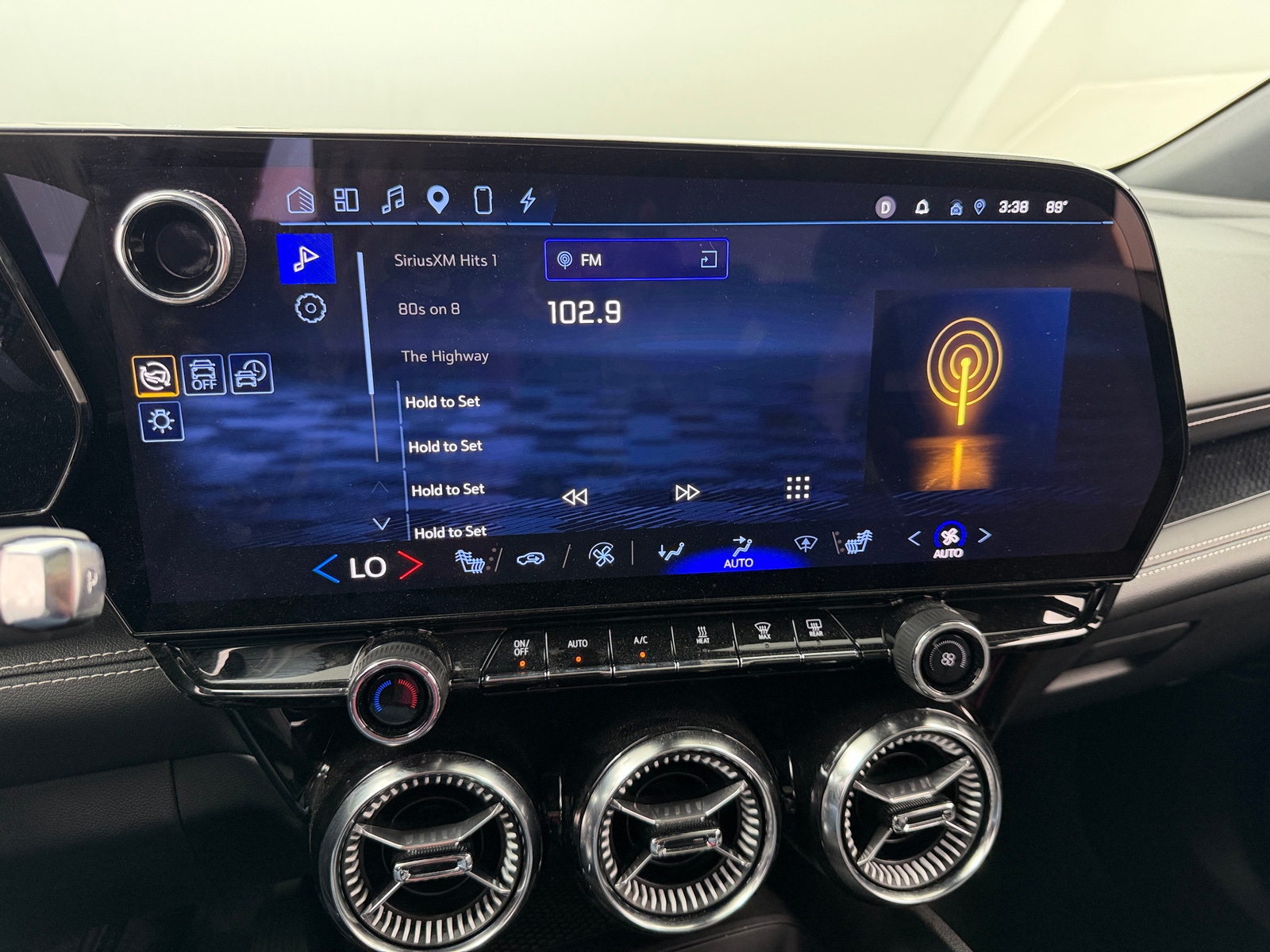 Thumbnail: 2024 Chevrolet Blazer EV - 3