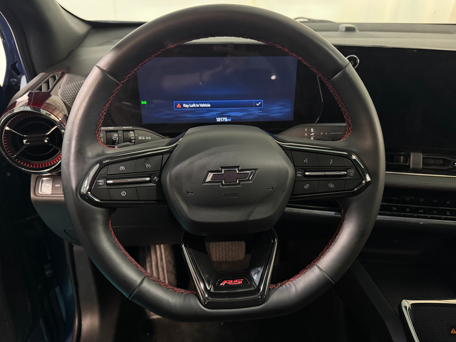 Thumbnail: 2025 Chevrolet Equinox - 4