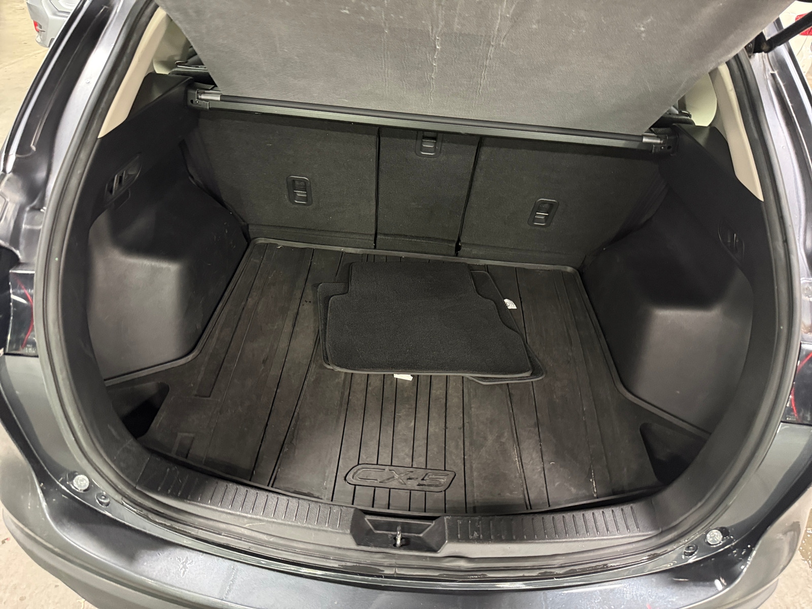 Thumbnail: 2016 Mazda CX-5 - 6