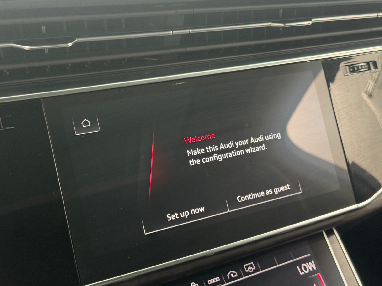 Thumbnail: 2023 Audi Q7 - 3