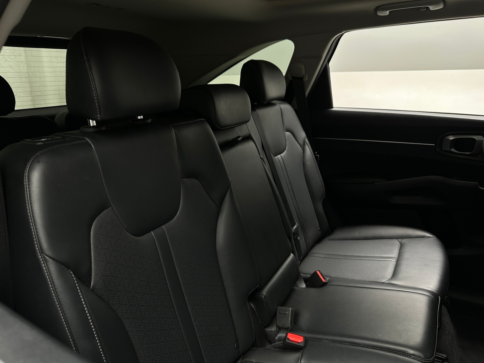 Thumbnail: 2021 Kia Sorento - 5