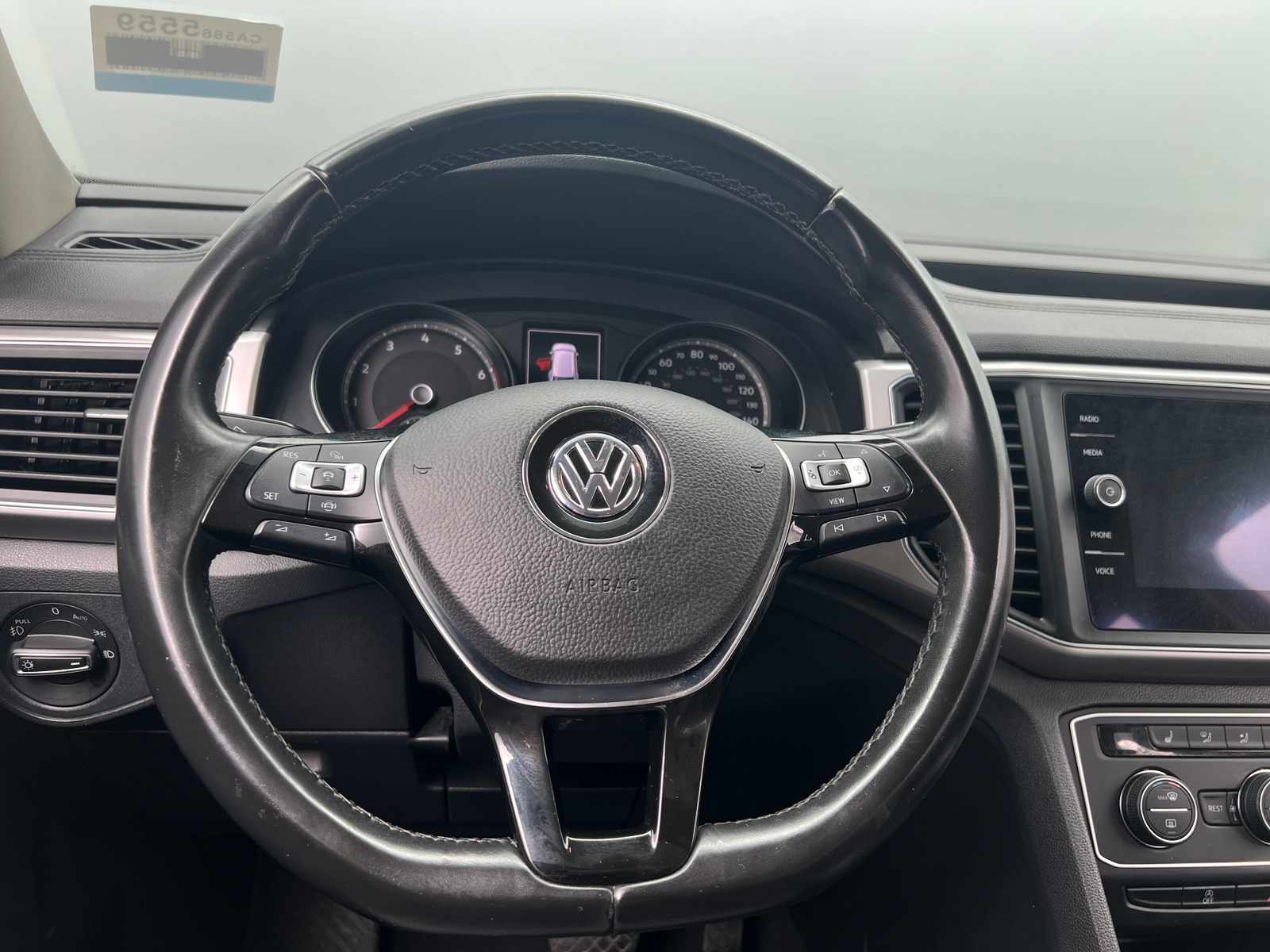 Thumbnail: 2019 Volkswagen Atlas - 4