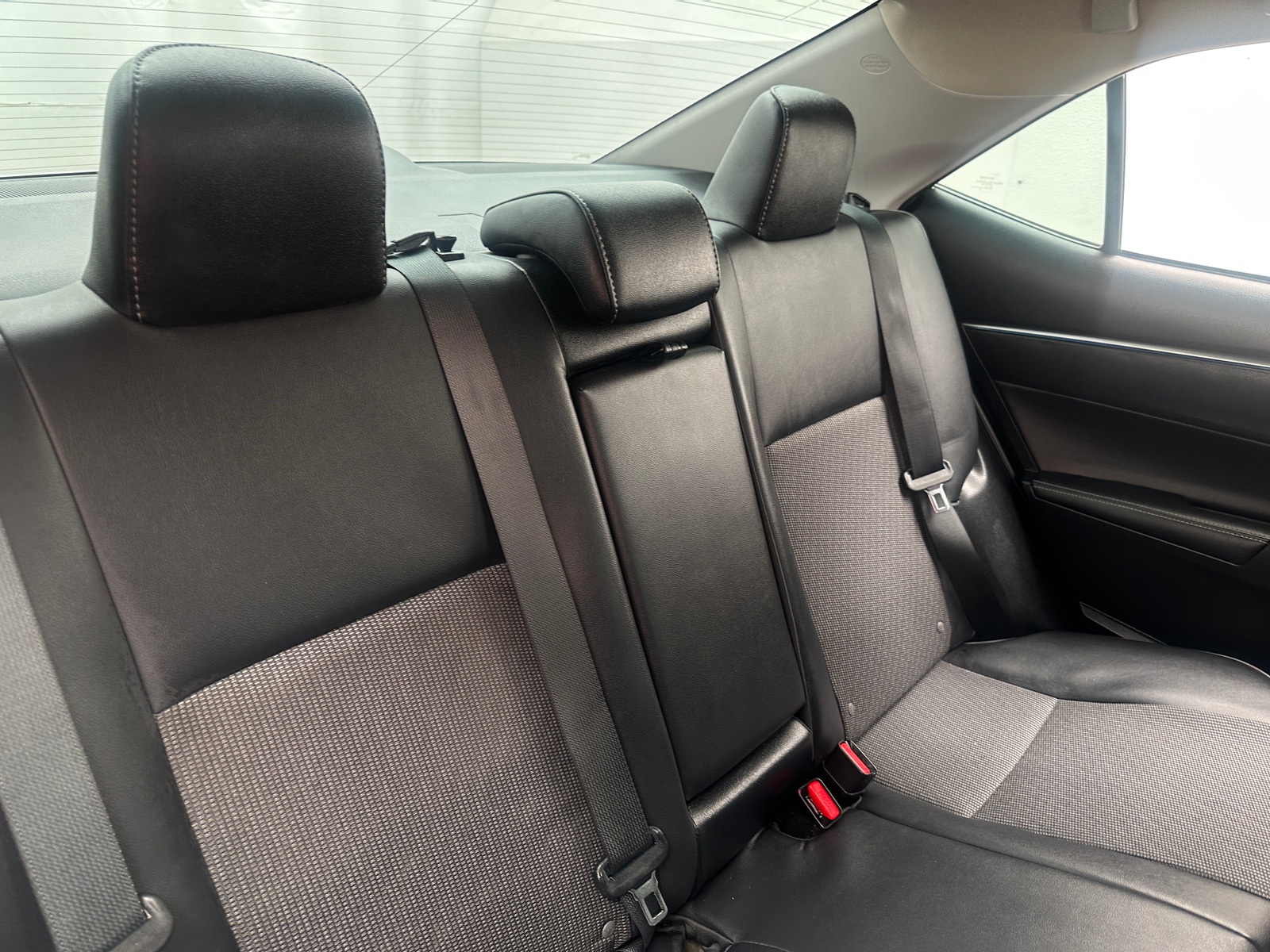 Thumbnail: 2016 Toyota Corolla - 6