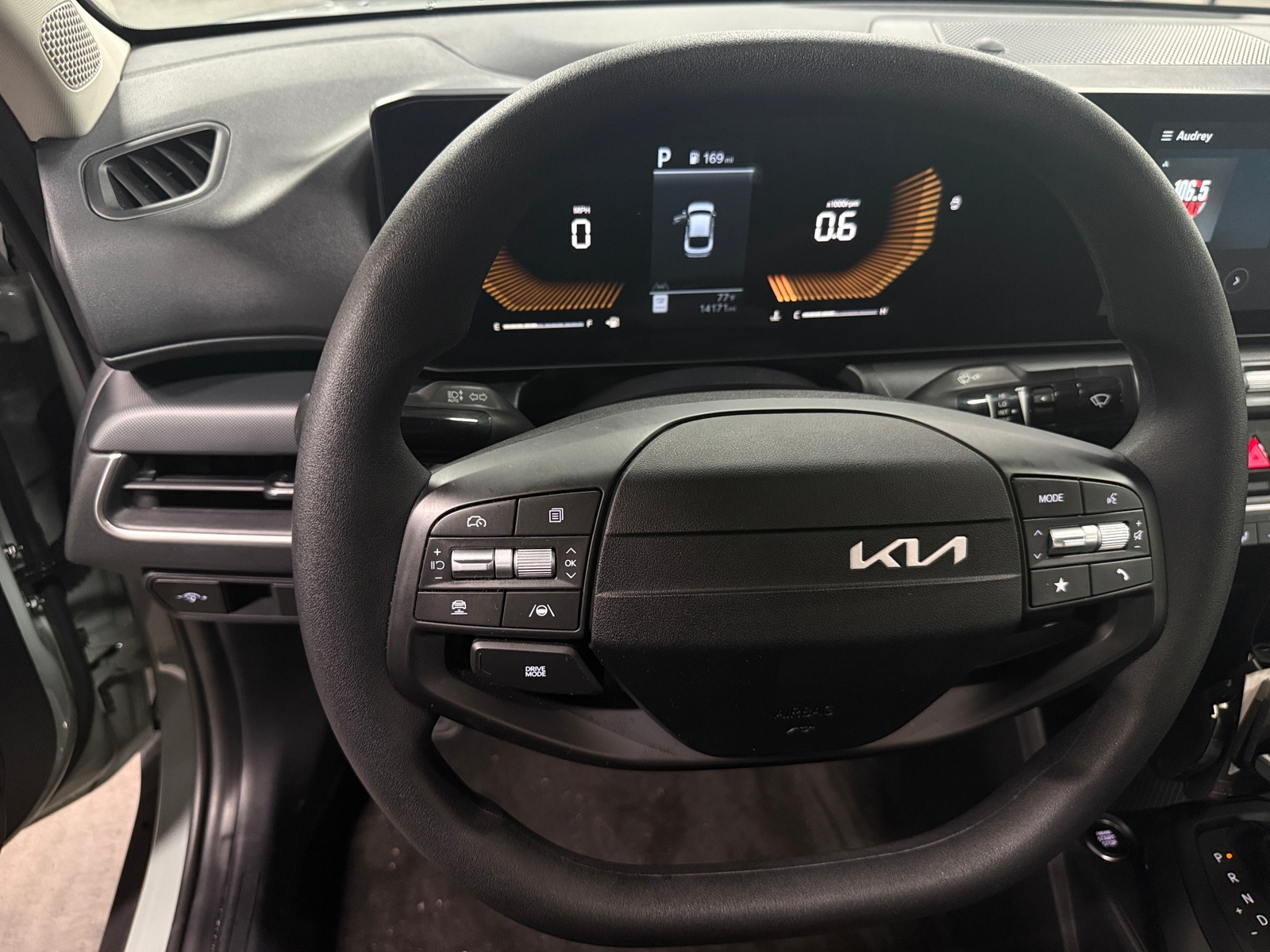 Thumbnail: 2025 Kia K4 - 5