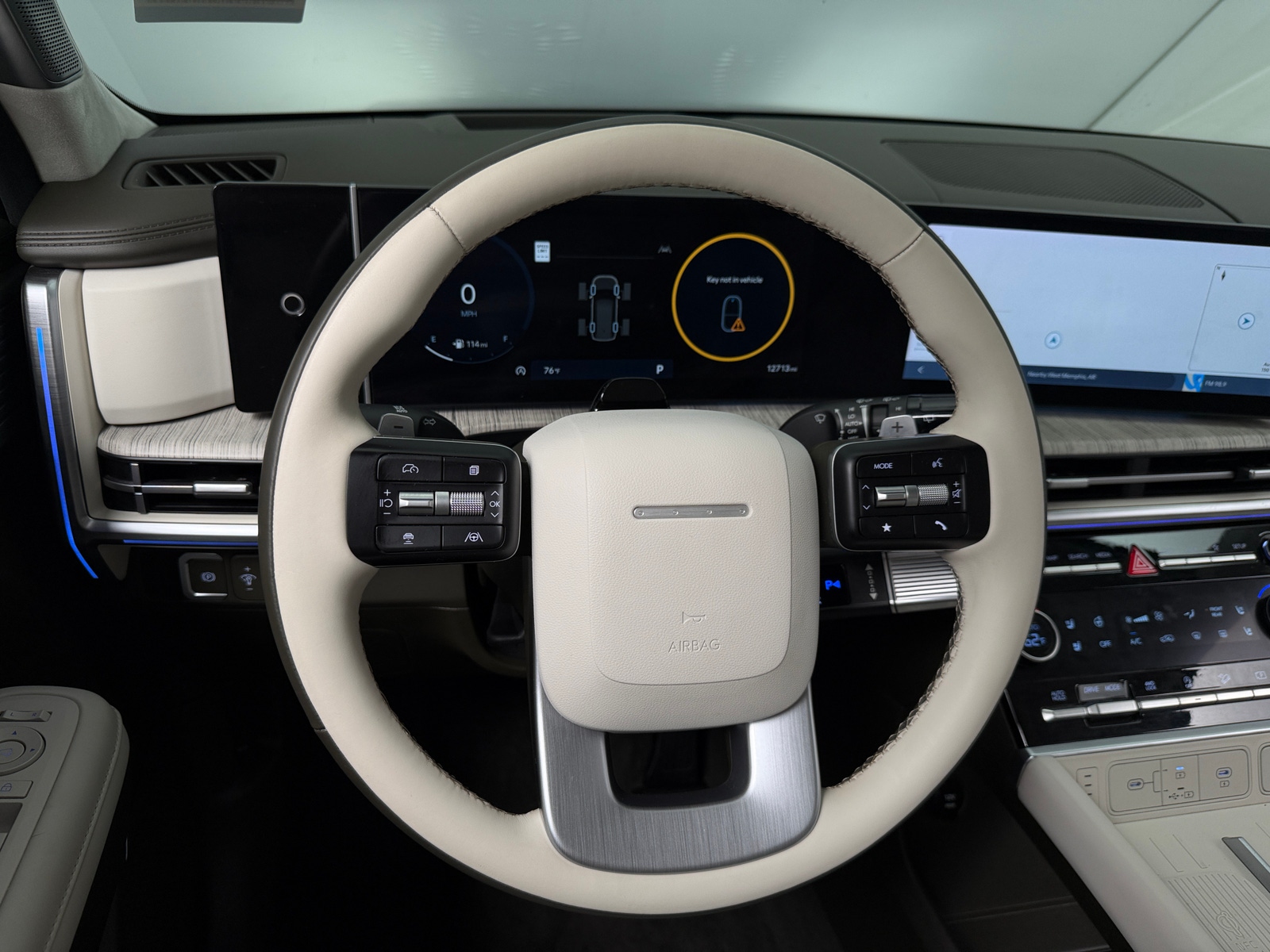 Thumbnail: 2024 Hyundai Santa Fe - 4