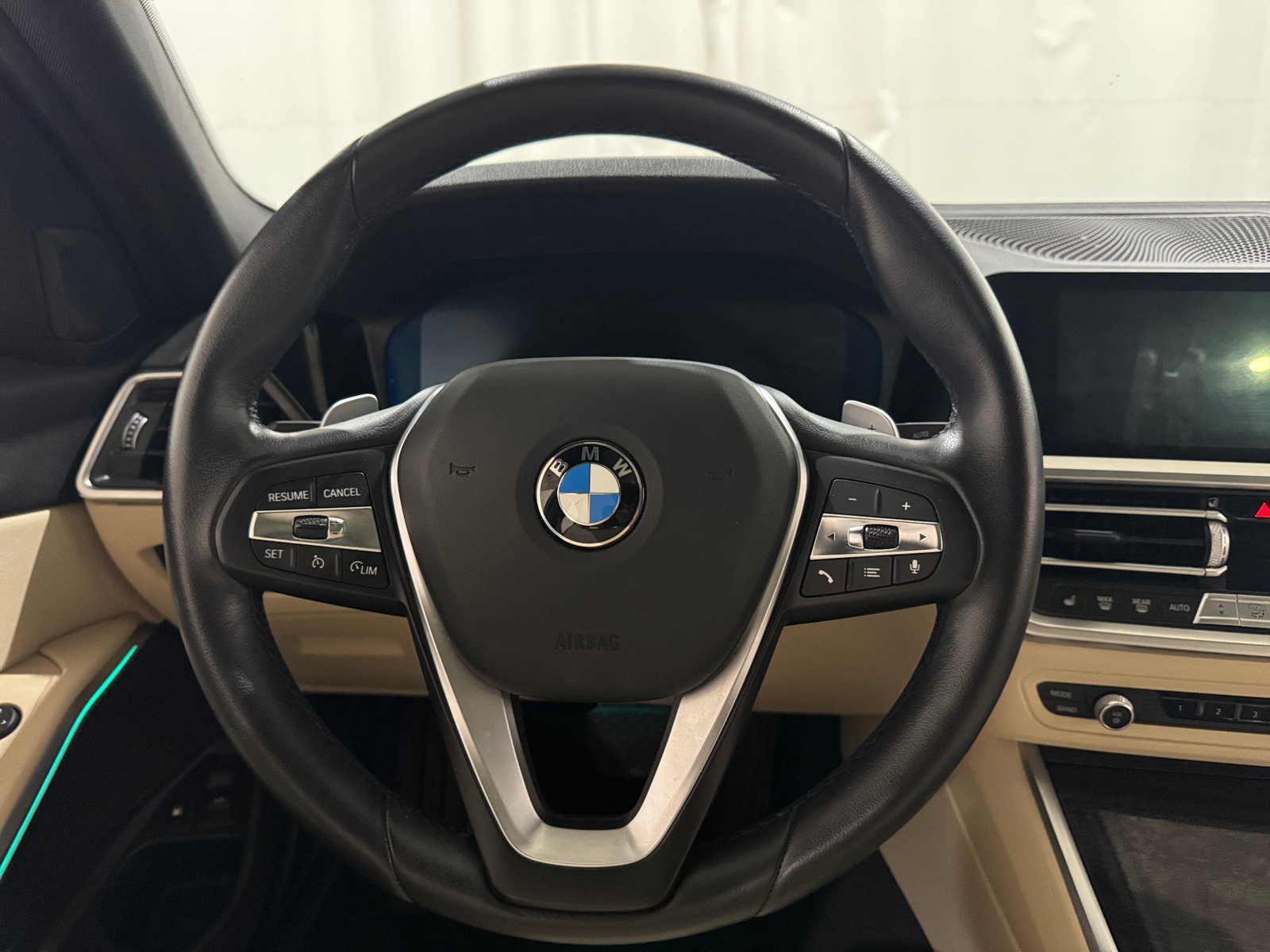 Thumbnail: 2021 BMW 3 Series - 4