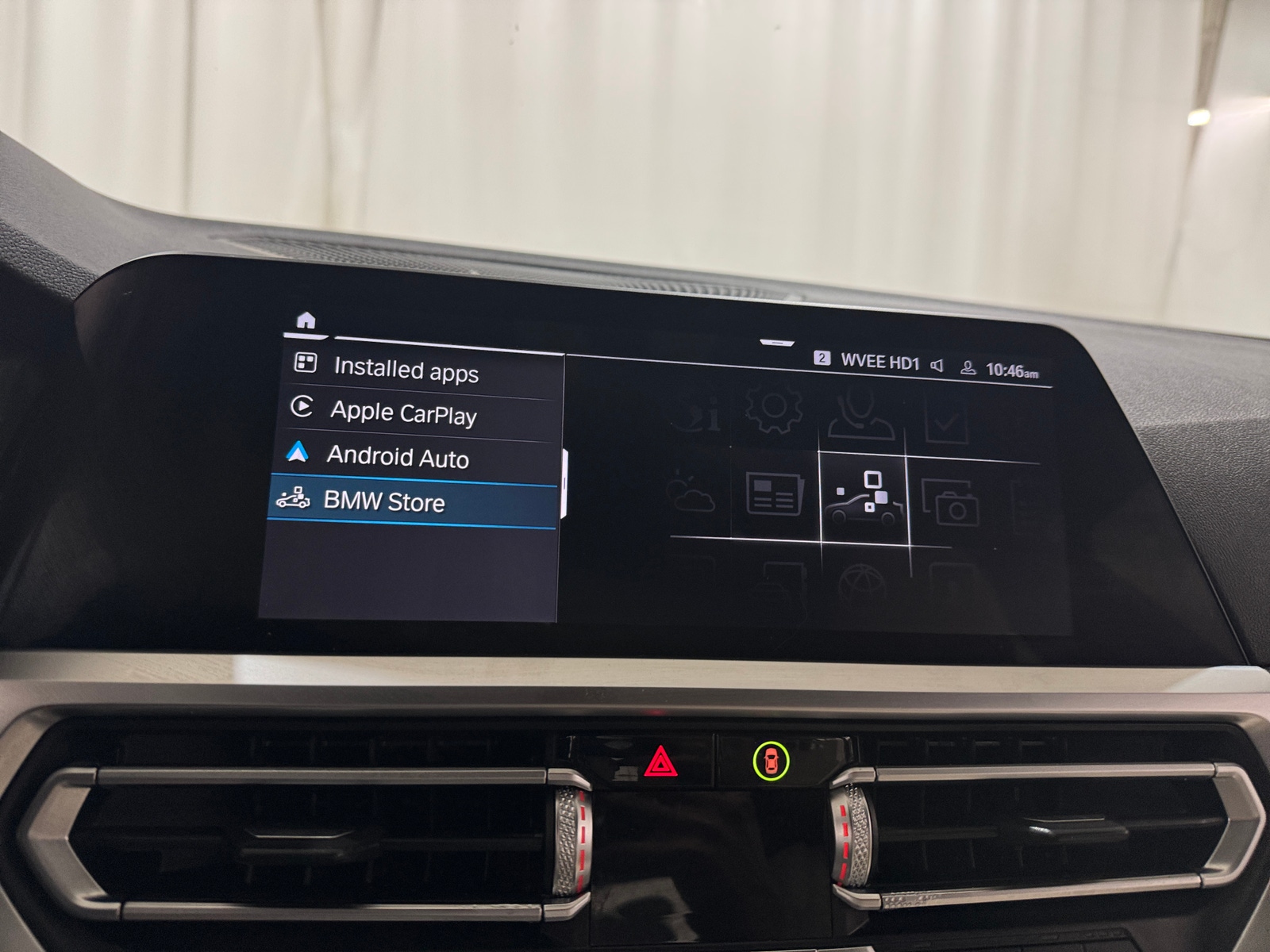 Thumbnail: 2021 BMW 3 Series - 3