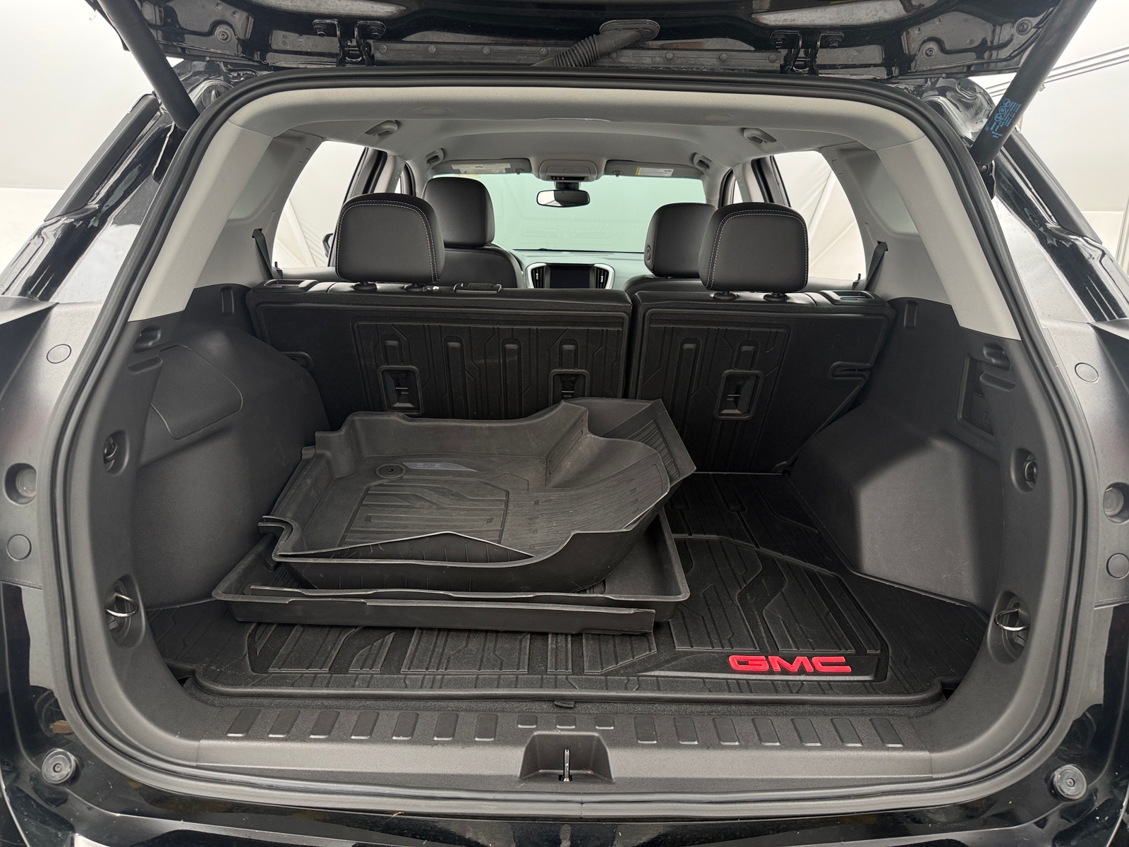 Thumbnail: 2023 GMC Terrain - 6
