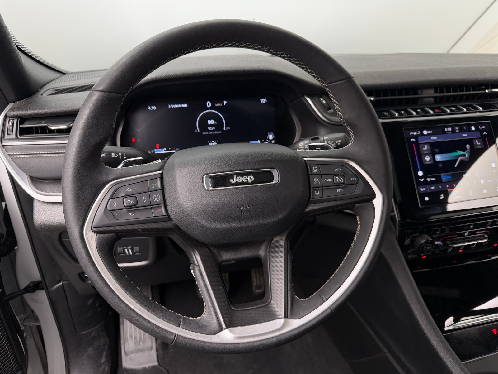 Thumbnail: 2025 Jeep Grand Cherokee L - 4